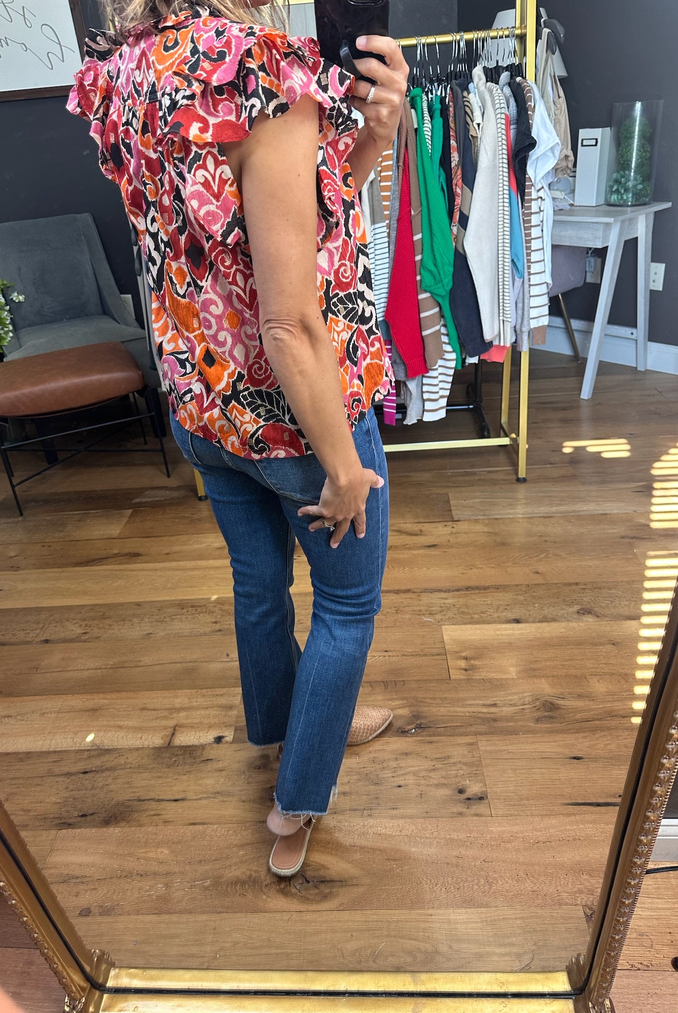 Never Look Back Patterned V-Neck Top - Black Combo-Short Sleeves-Olivaceous-Anna Kaytes Boutique, Women's Fashion Boutique in Grinnell, Iowa