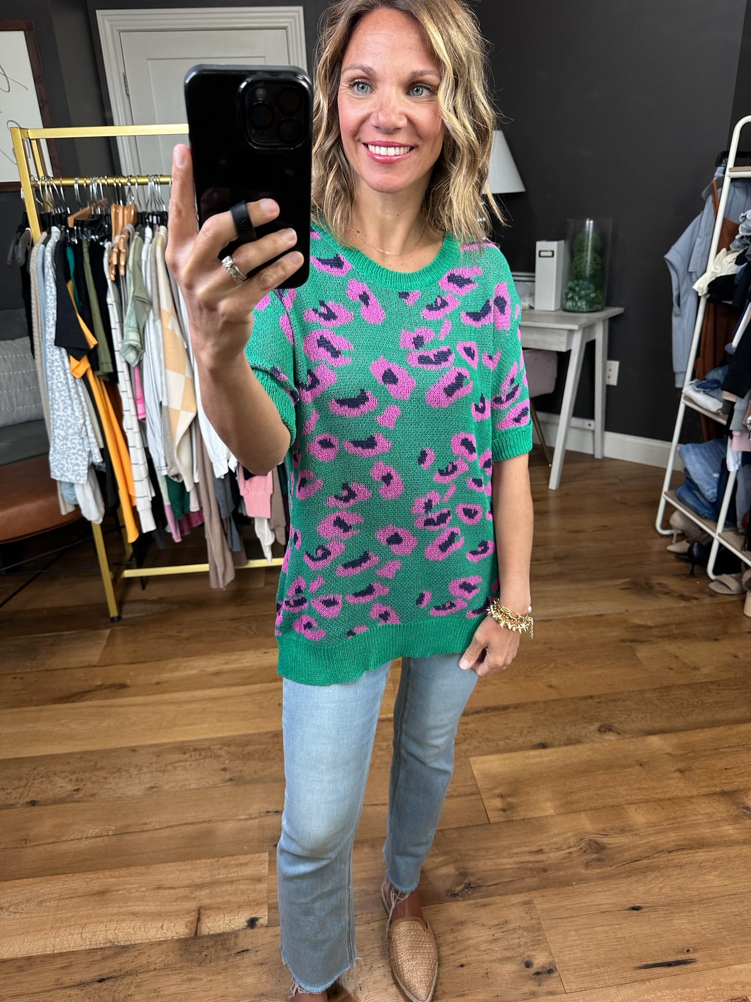 My Specialty Short Sleeve Knit - Green-Short Sleeves-Entro-Anna Kaytes Boutique, Women's Fashion Boutique in Grinnell, Iowa