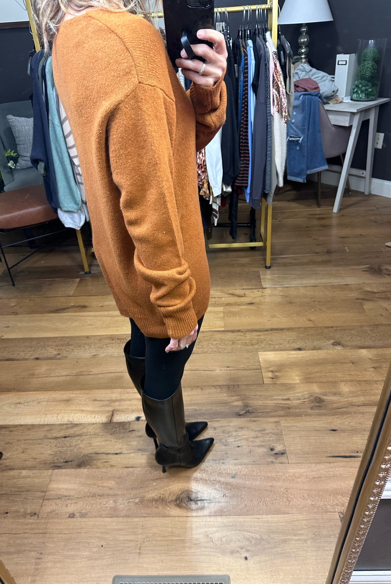 Sweet On You V-Neck Knit Sweater - Deep Caramel-Sweaters-Skies Are Blue 45566-Anna Kaytes Boutique, Women's Fashion Boutique in Grinnell, Iowa