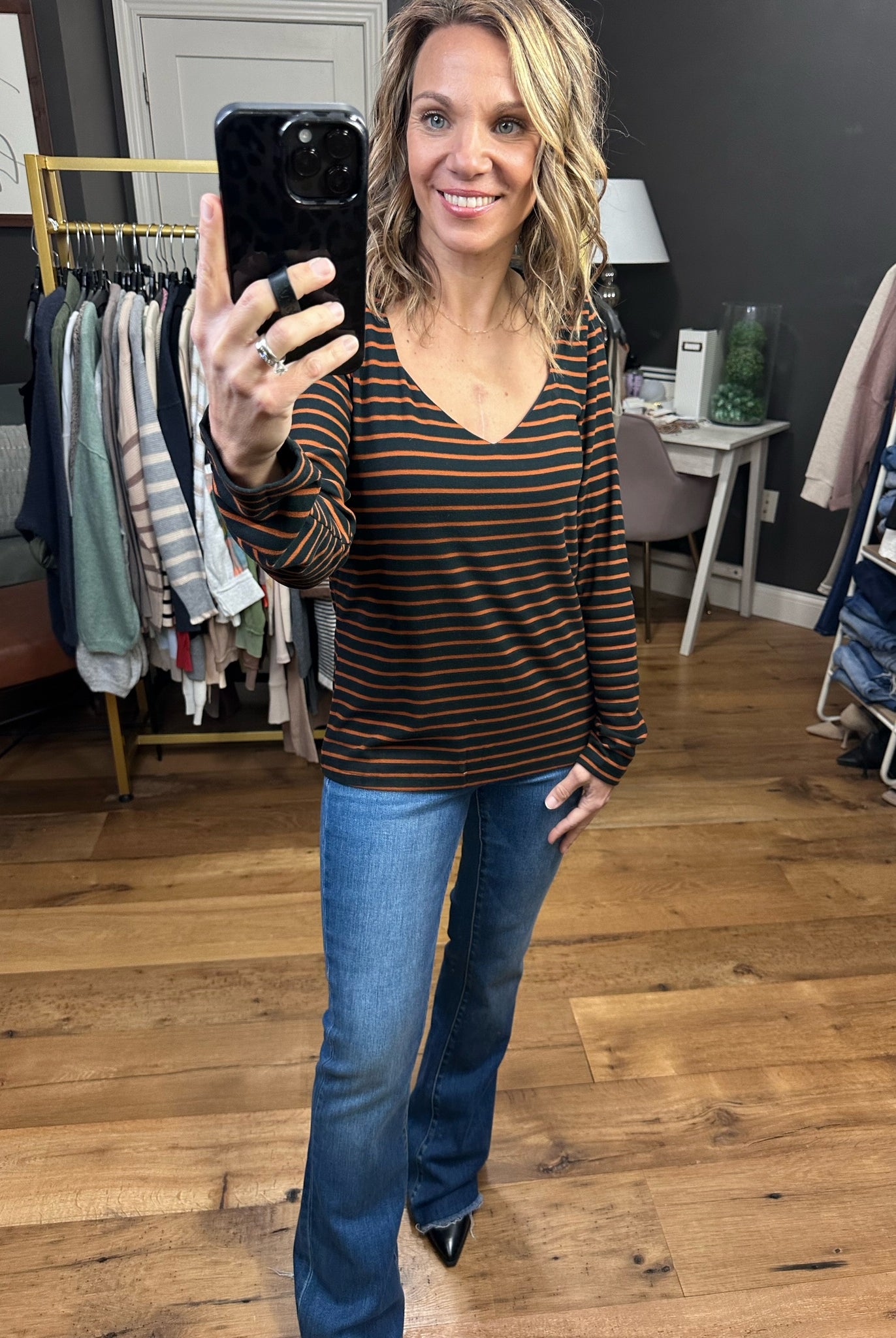 Better Explanation Striped V-Neck Long Sleeve Top - Navy/Rust-Long Sleeves-Skies Are Blue 45496-Anna Kaytes Boutique, Women's Fashion Boutique in Grinnell, Iowa
