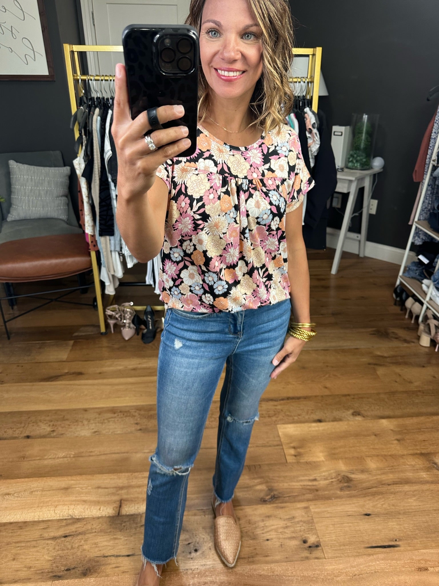Palm Of Your Hand Floral Top - Black