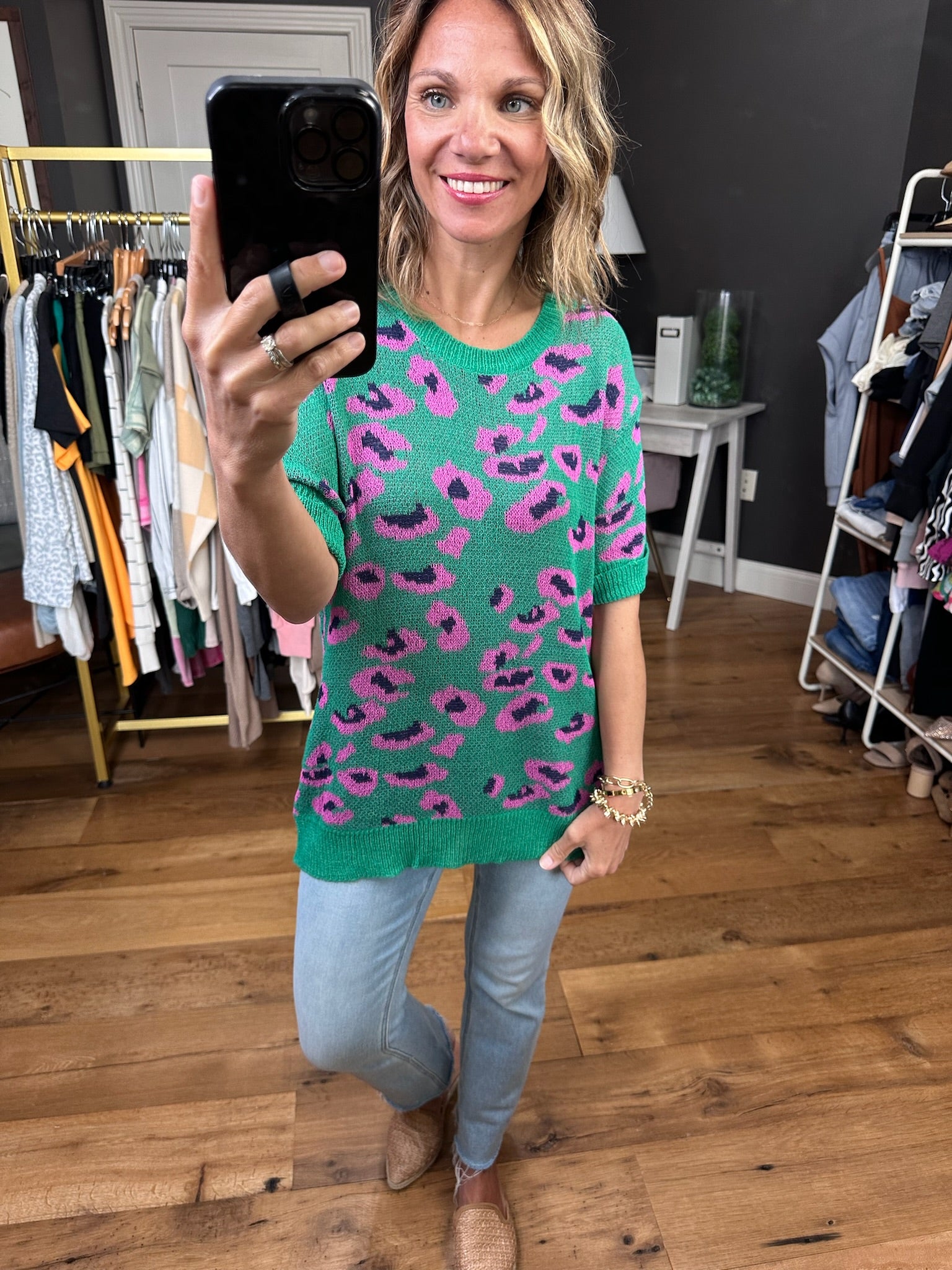 My Specialty Short Sleeve Knit - Green-Short Sleeves-Entro-Anna Kaytes Boutique, Women's Fashion Boutique in Grinnell, Iowa