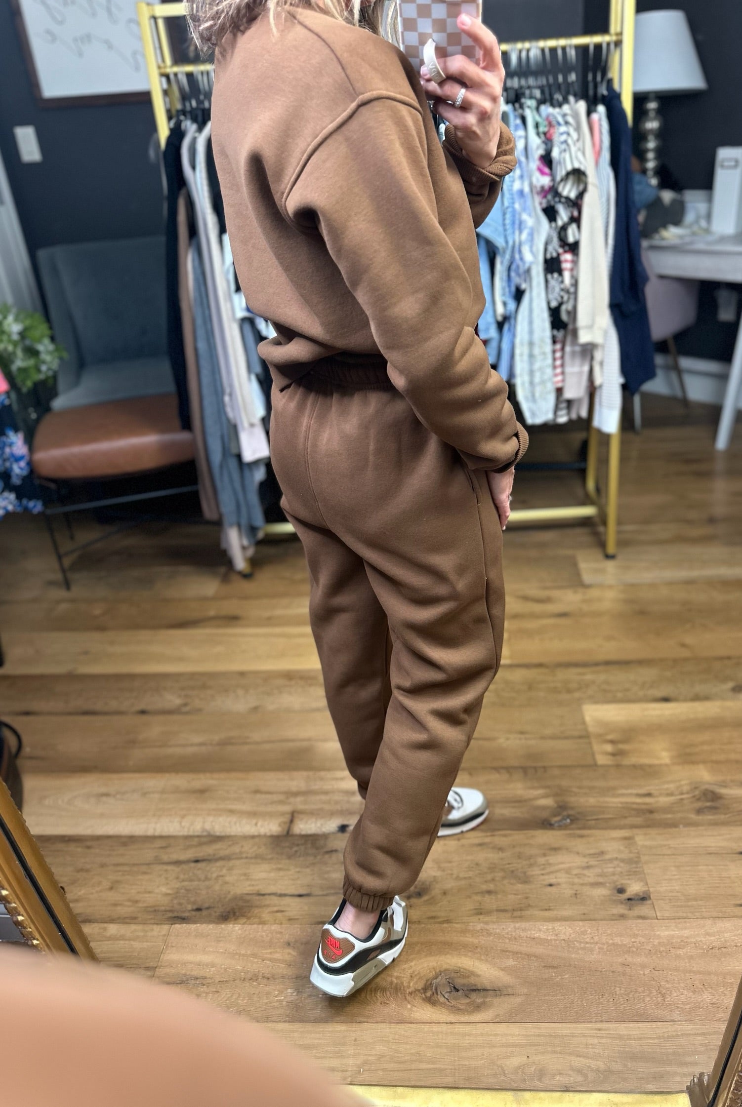 A Good Look Cropped Crew + Jogger Sweatpant Set - Cocoa Dust-Mono B-Anna Kaytes Boutique, Women's Fashion Boutique in Grinnell, Iowa