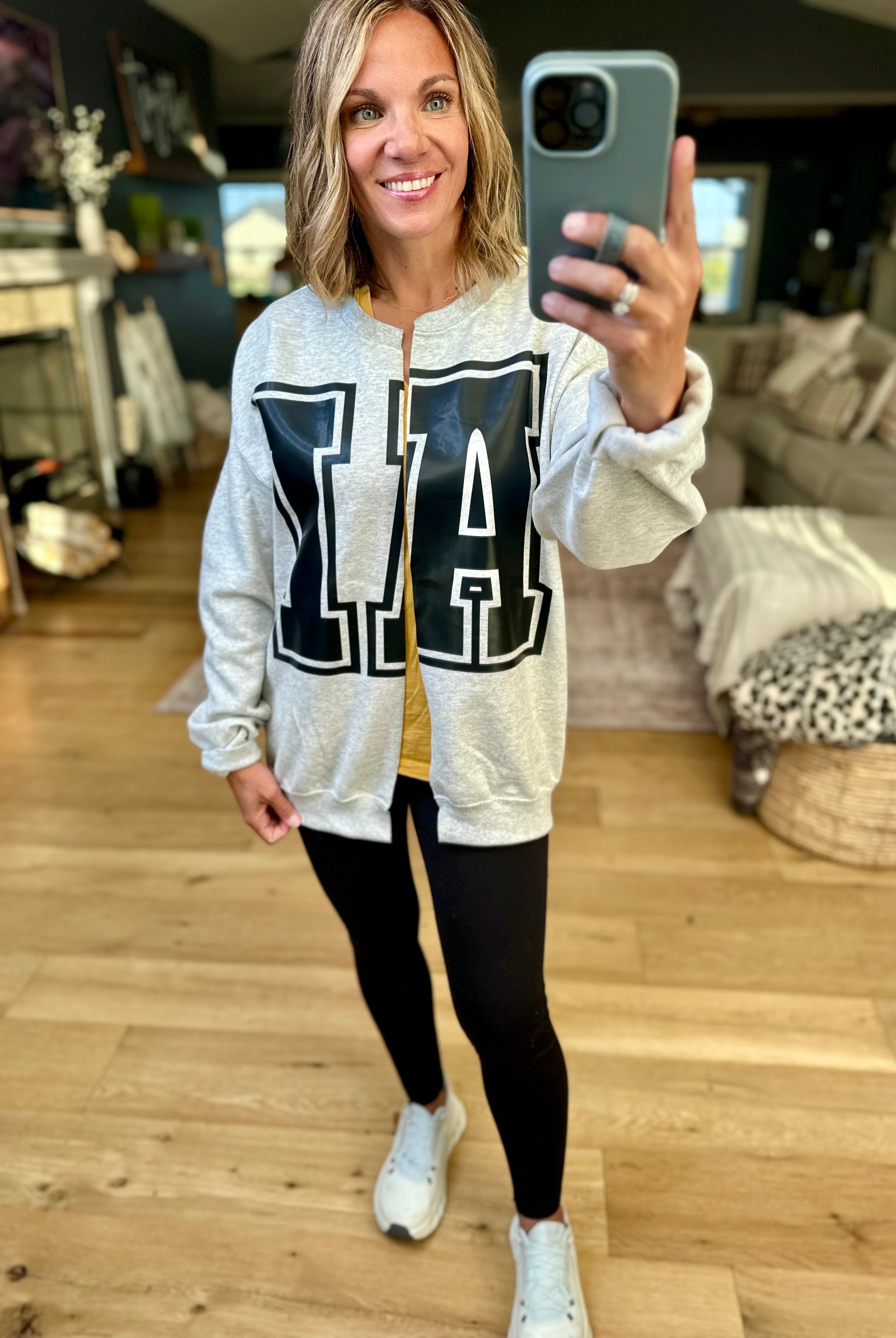 IA Crew Sweatshirt Cardi-Gildan-Anna Kaytes Boutique, Women's Fashion Boutique in Grinnell, Iowa