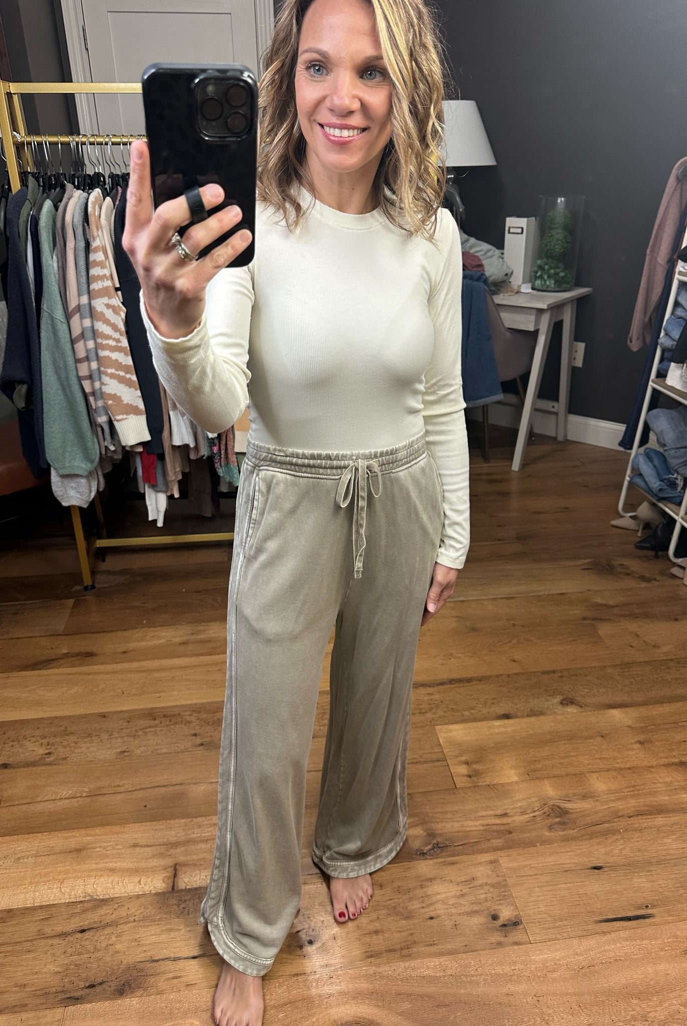 Linked Together Scoop-Hem Pant - Mocha-Pants-Easel eb40836-Anna Kaytes Boutique, Women's Fashion Boutique in Grinnell, Iowa