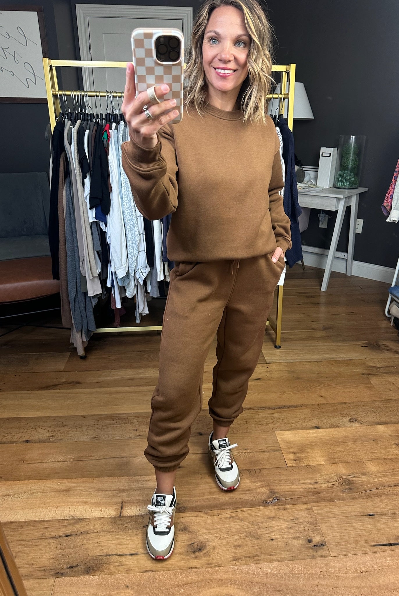 A Good Look Cropped Crew + Jogger Sweatpant Set - Cocoa Dust-Mono B-Anna Kaytes Boutique, Women's Fashion Boutique in Grinnell, Iowa