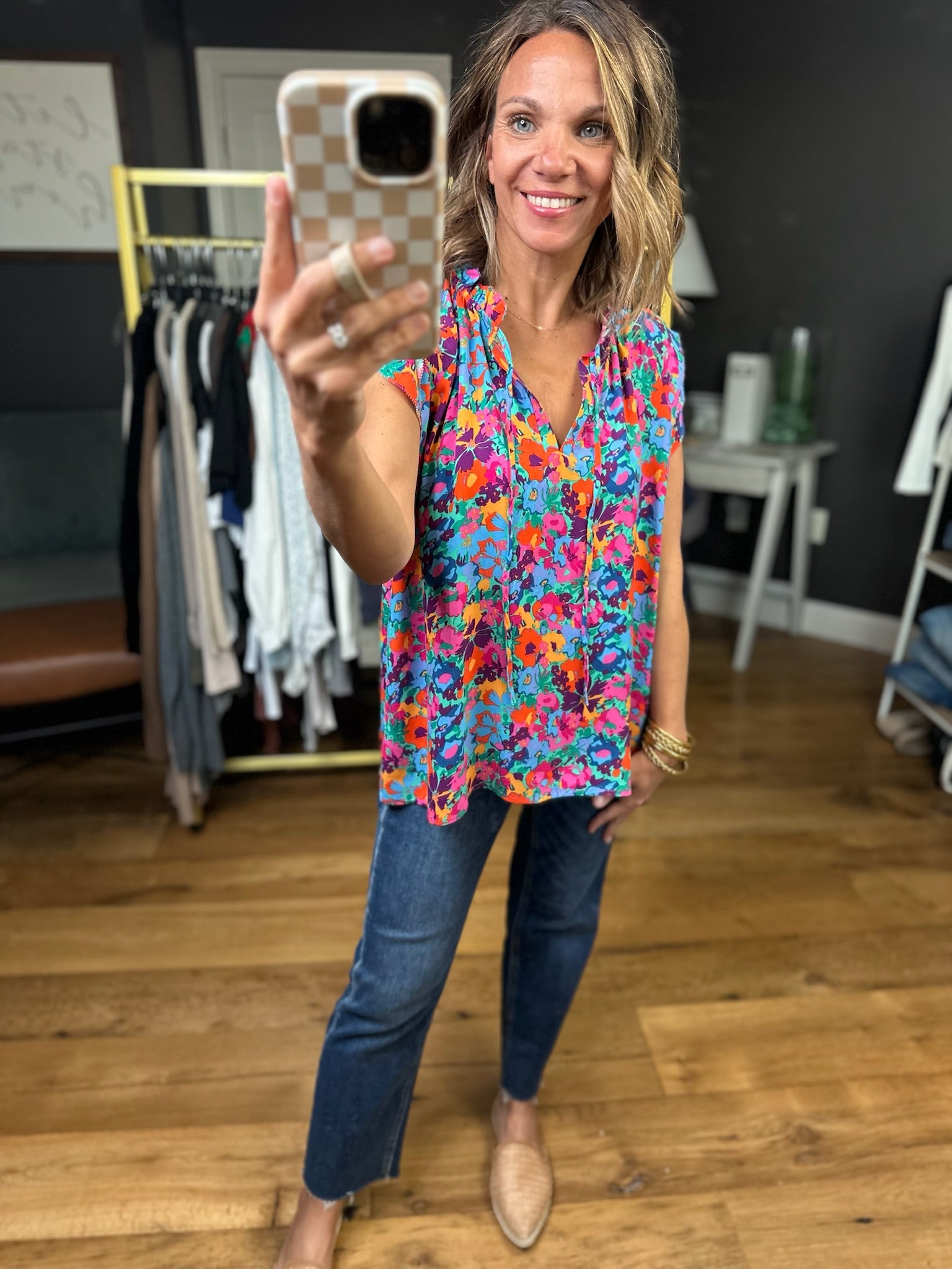 トップス ODD ONE OUT Flowers detail back open top Printed Open Back Detail Top | Northern Reflections