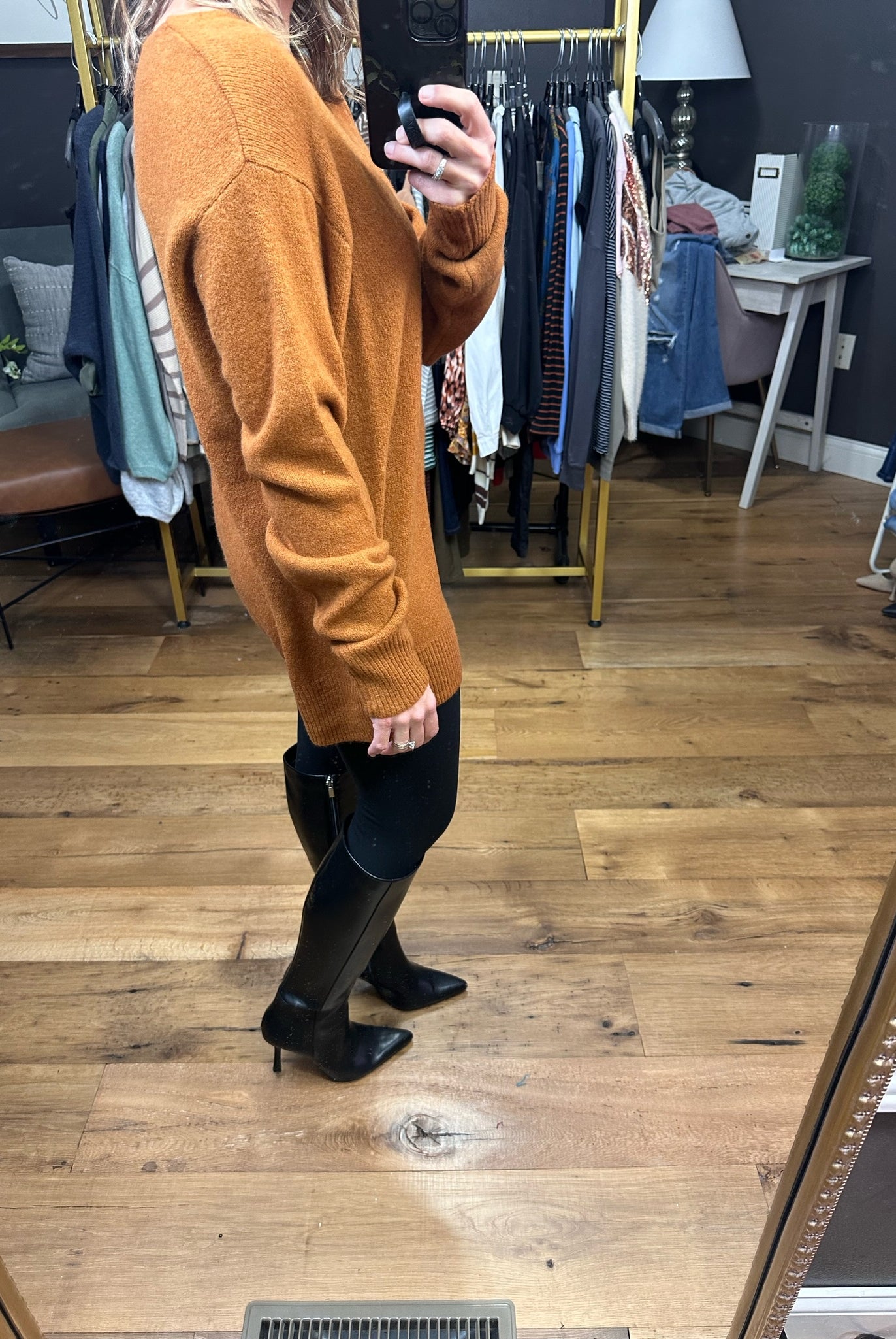 Sweet On You V-Neck Knit Sweater - Deep Caramel-Sweaters-Skies Are Blue 45566-Anna Kaytes Boutique, Women's Fashion Boutique in Grinnell, Iowa