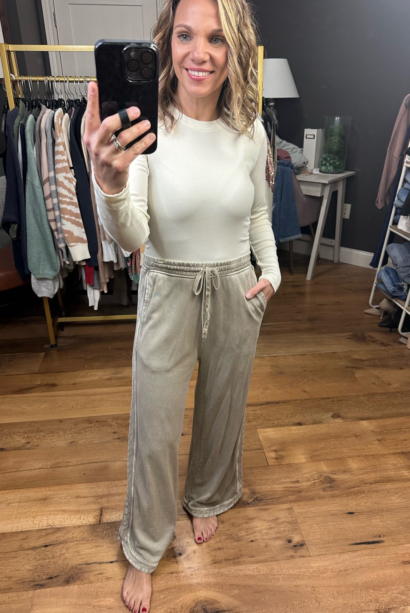 Linked Together Scoop-Hem Pant - Mocha-Pants-Easel eb40836-Anna Kaytes Boutique, Women's Fashion Boutique in Grinnell, Iowa