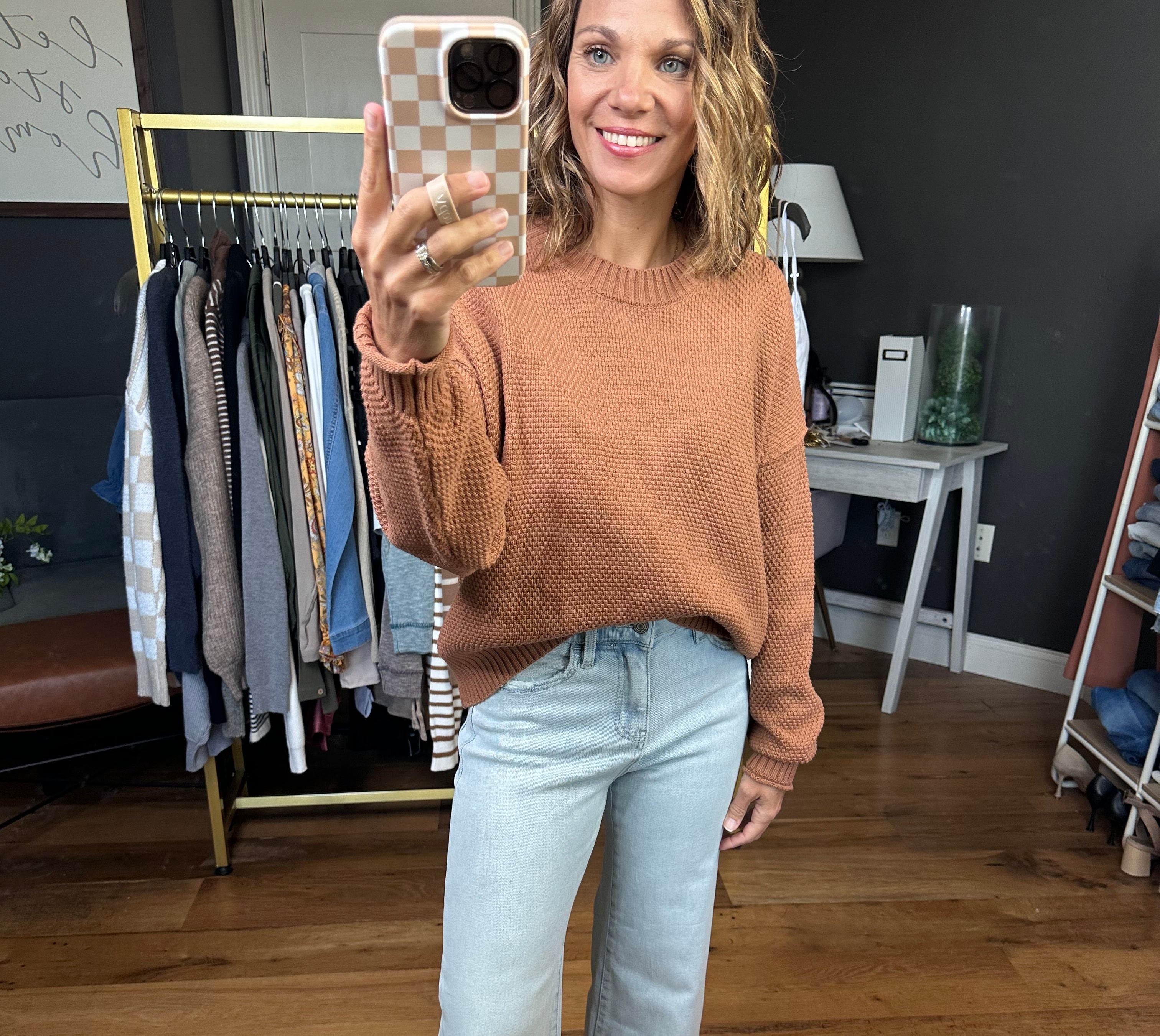 Taylor Mid-Rise Wide Leg Crop with Stretch and Raw Hem-Vervet-Anna Kaytes Boutique, Women's Fashion Boutique in Grinnell, Iowa