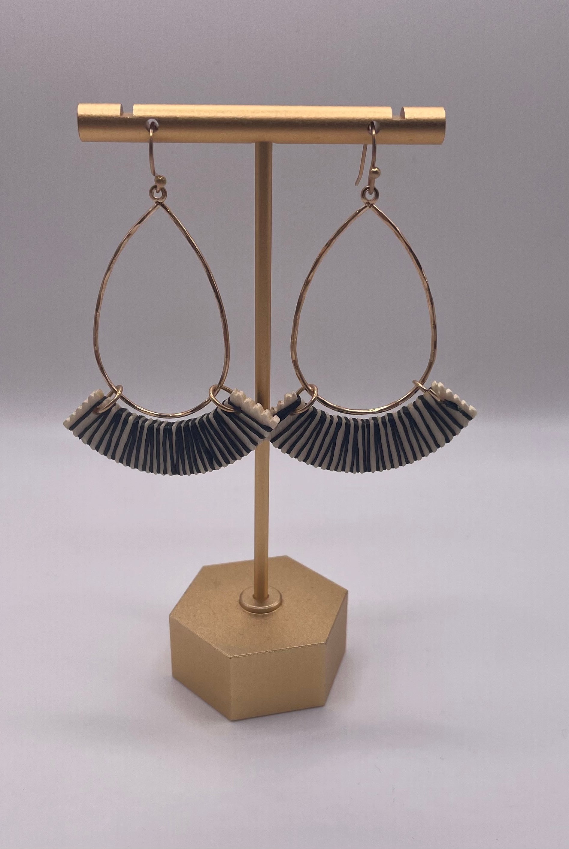 Breanna Teardrop Earrings- Black/Ivory-Earrings-Anna Kaytes Boutique-Anna Kaytes Boutique, Women's Fashion Boutique in Grinnell, Iowa