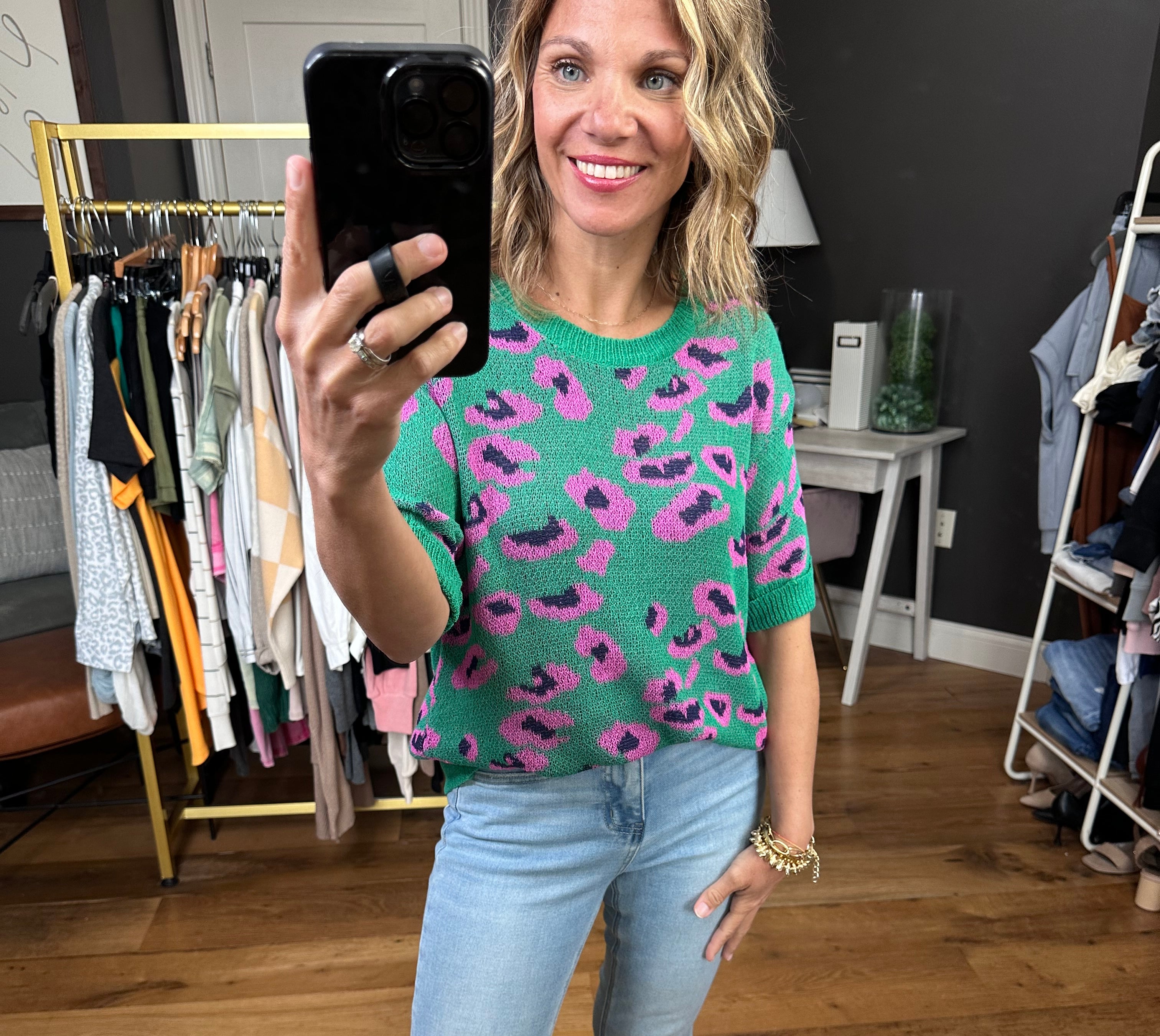 My Specialty Short Sleeve Knit - Green-Short Sleeves-Entro-Anna Kaytes Boutique, Women's Fashion Boutique in Grinnell, Iowa