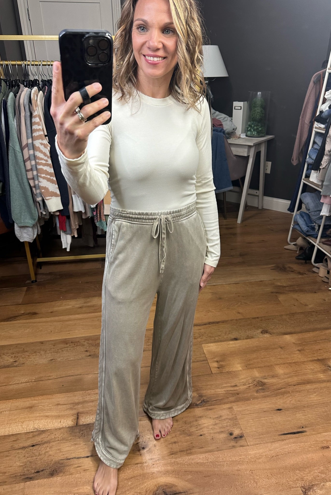 Linked Together Scoop-Hem Pant - Mocha-Pants-Easel eb40836-Anna Kaytes Boutique, Women's Fashion Boutique in Grinnell, Iowa