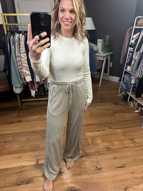 Linked Together Scoop-Hem Pant - Mocha-Easel eb40836-Anna Kaytes Boutique, Women's Fashion Boutique in Grinnell, Iowa