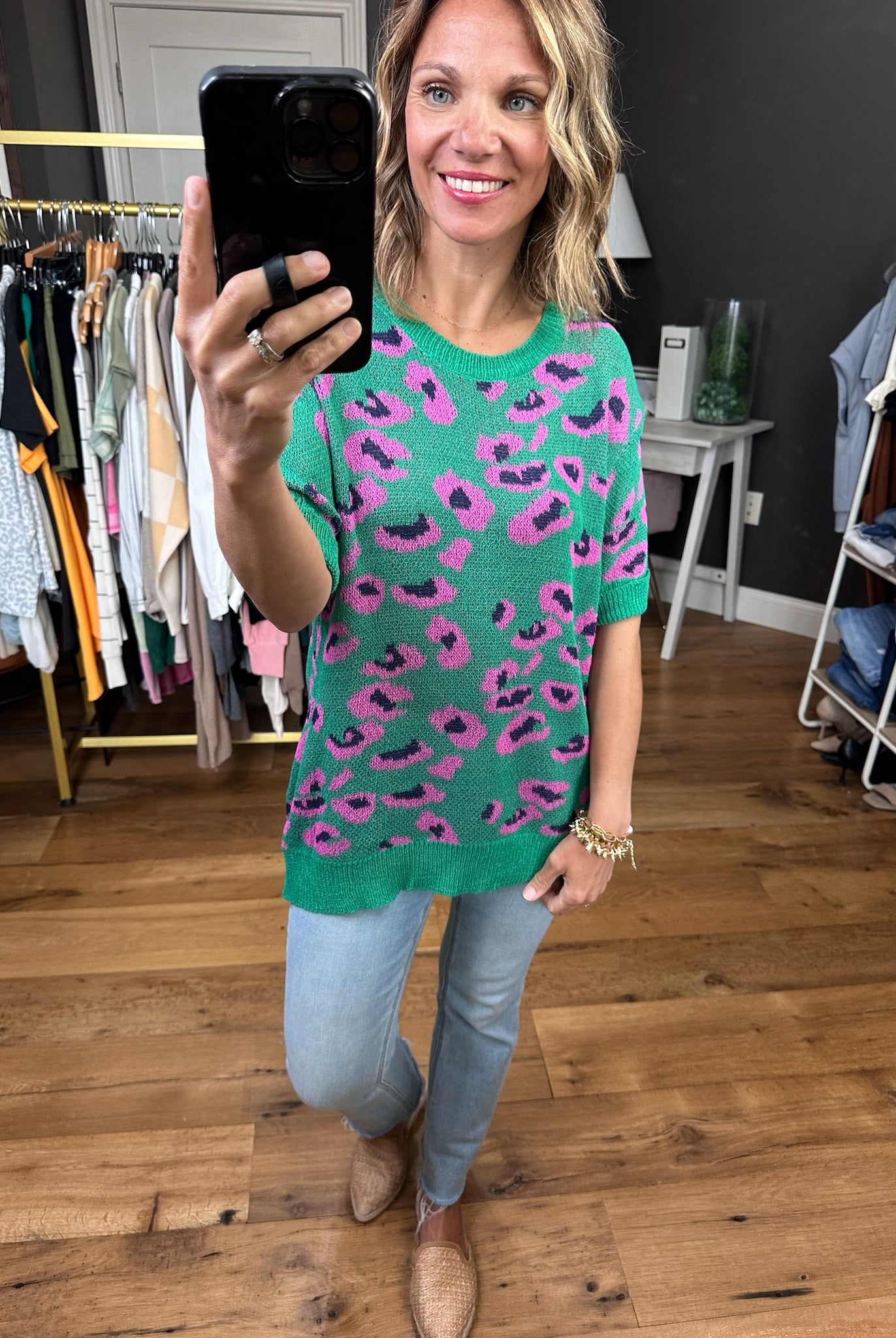 My Specialty Short Sleeve Knit - Green-Short Sleeves-Entro-Anna Kaytes Boutique, Women's Fashion Boutique in Grinnell, Iowa