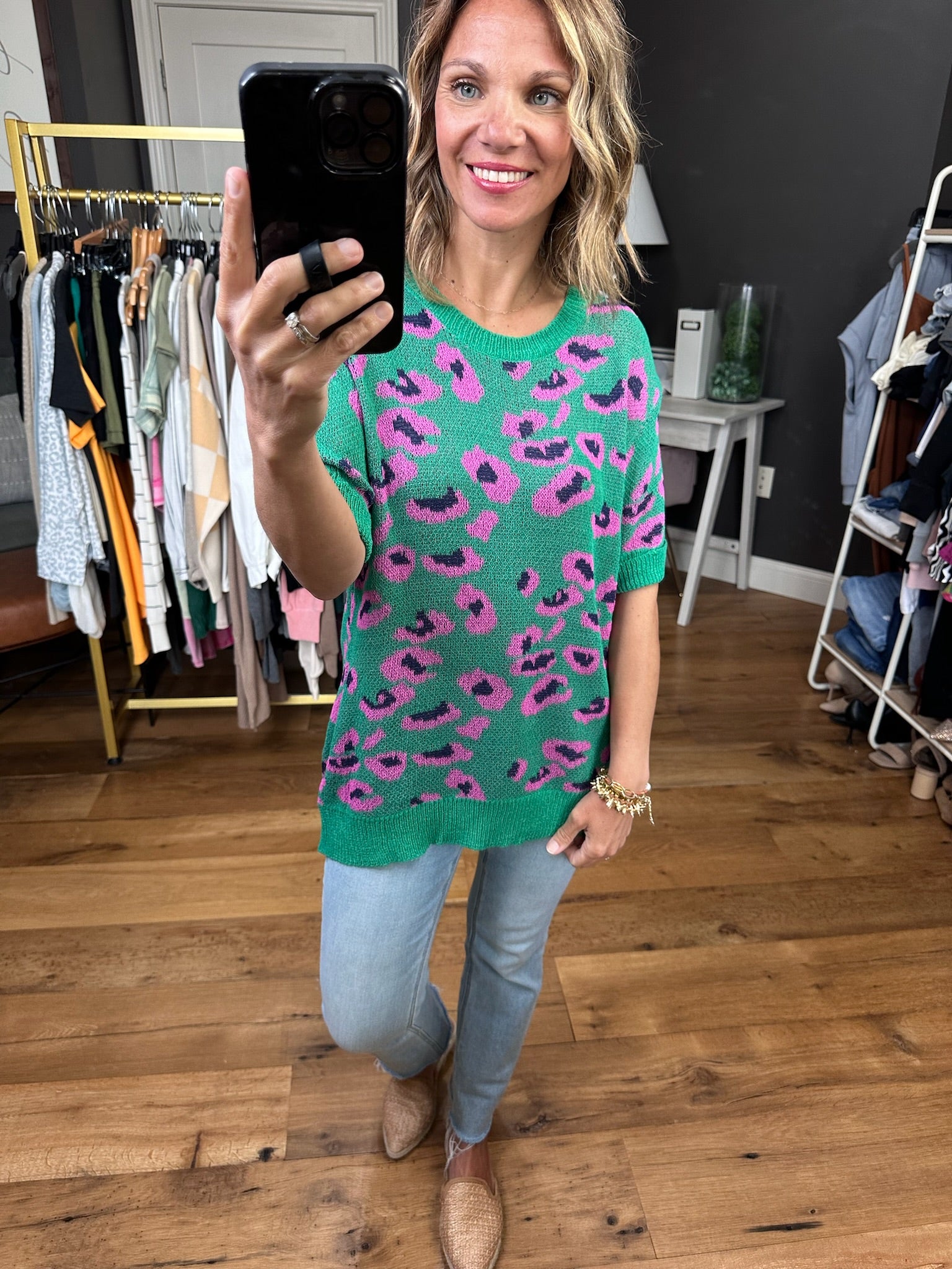 My Specialty Short Sleeve Knit - Green-Short Sleeves-Entro-Anna Kaytes Boutique, Women's Fashion Boutique in Grinnell, Iowa
