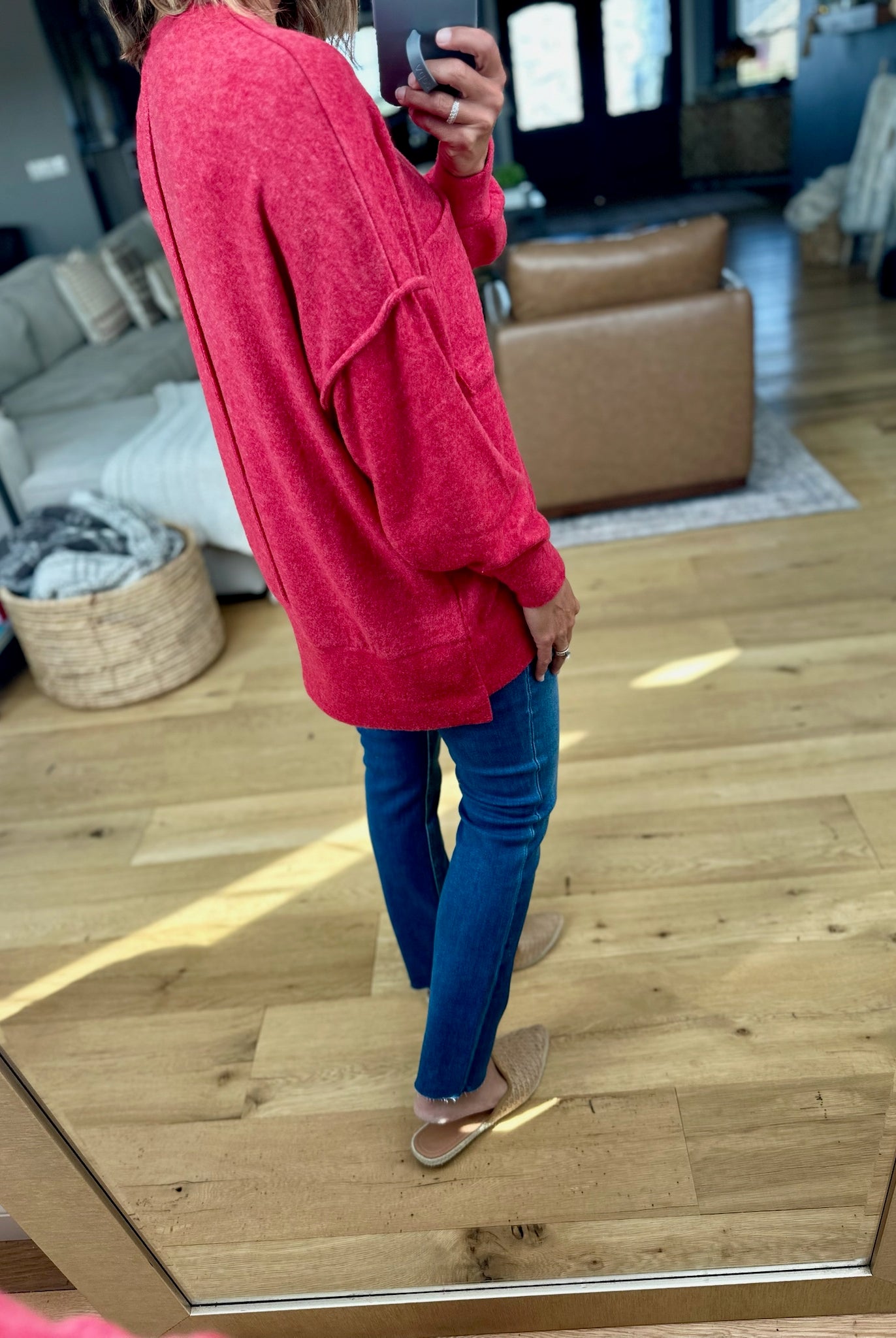 Home Stretch Hi-Low Pocket Top-Zenana-Anna Kaytes Boutique, Women's Fashion Boutique in Grinnell, Iowa