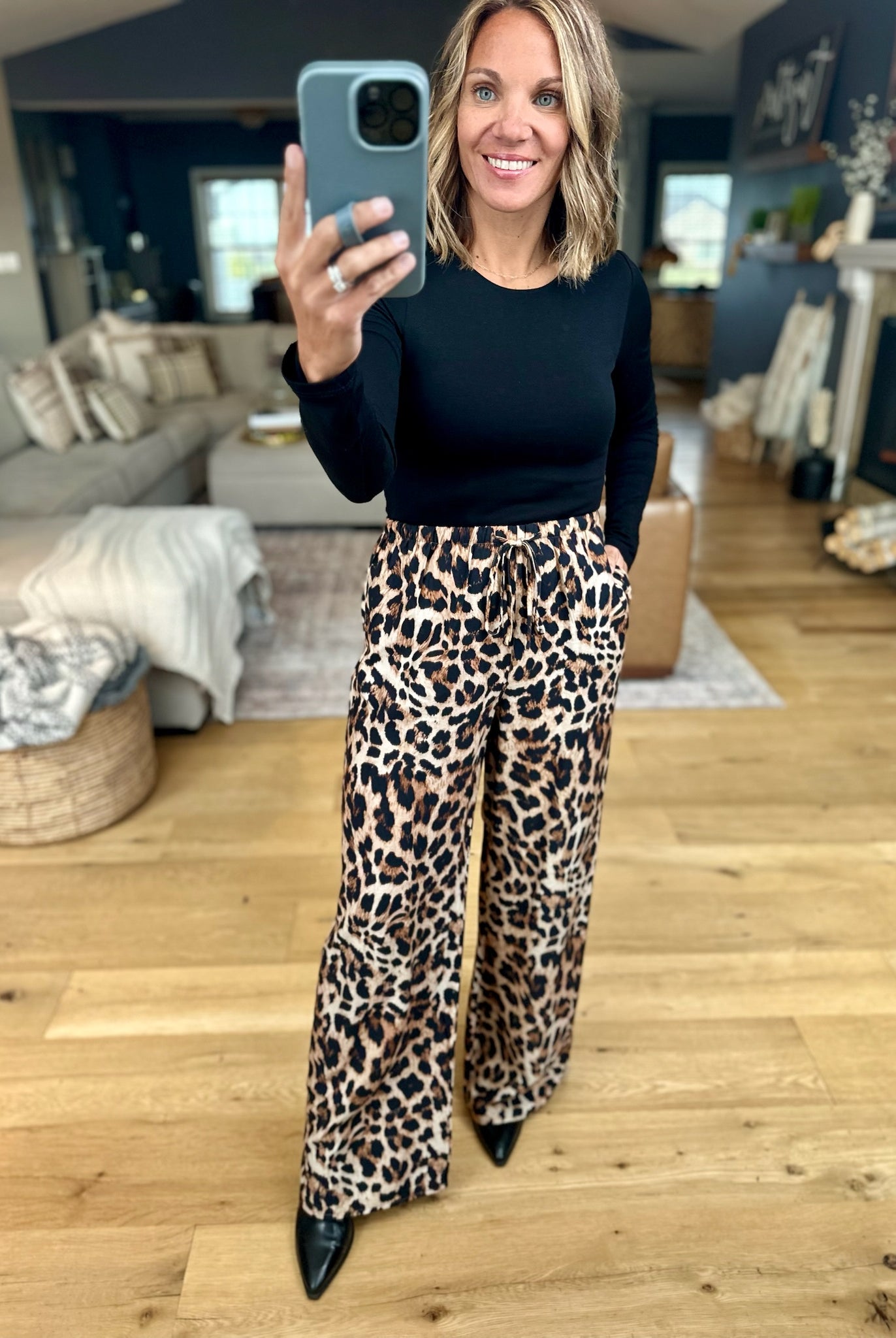 Deal Breaker Wide-Leg Pants-Eesome-Anna Kaytes Boutique, Women's Fashion Boutique in Grinnell, Iowa