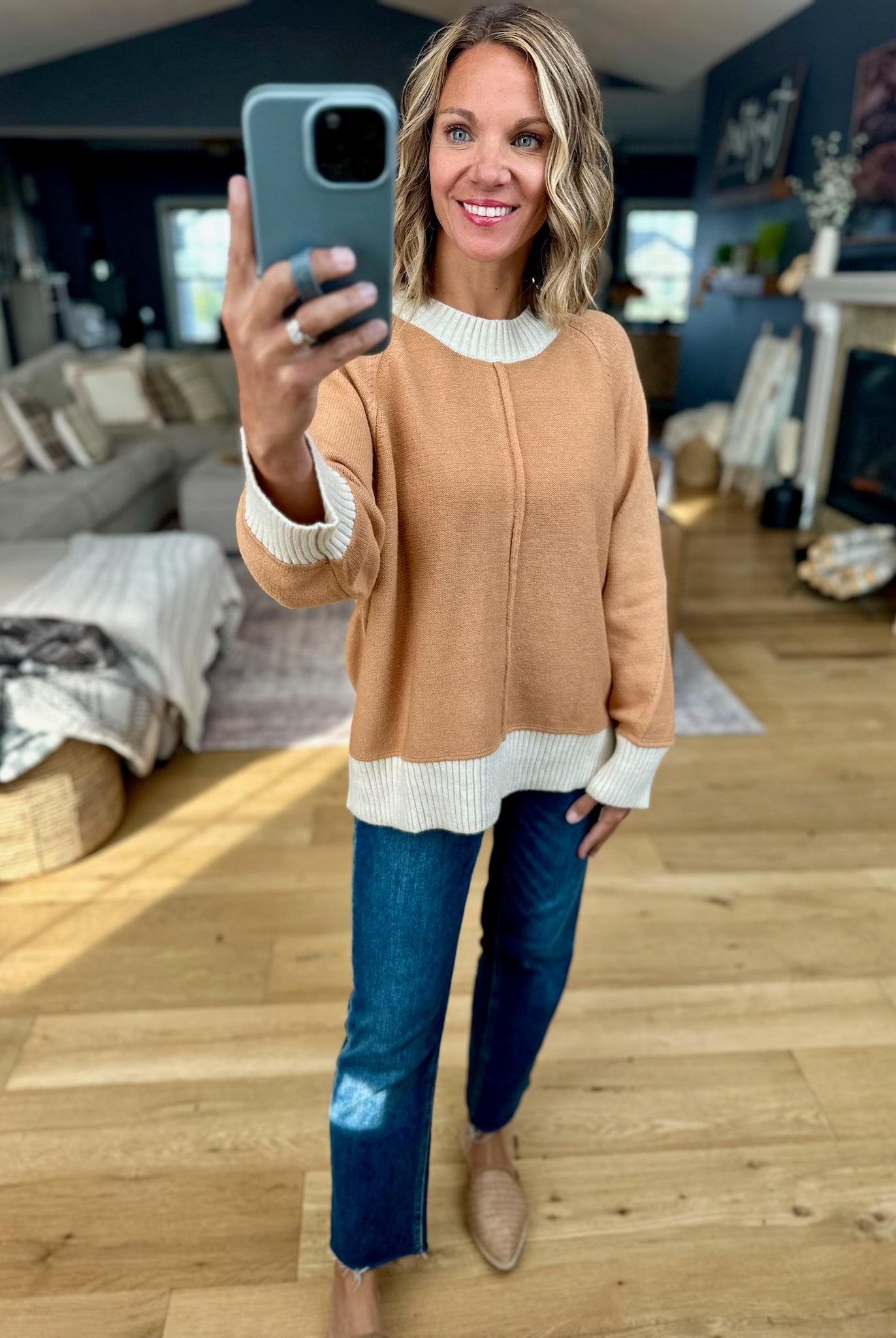 My Favorite Look Colorblock Sweater-Entro-Anna Kaytes Boutique, Women's Fashion Boutique in Grinnell, Iowa