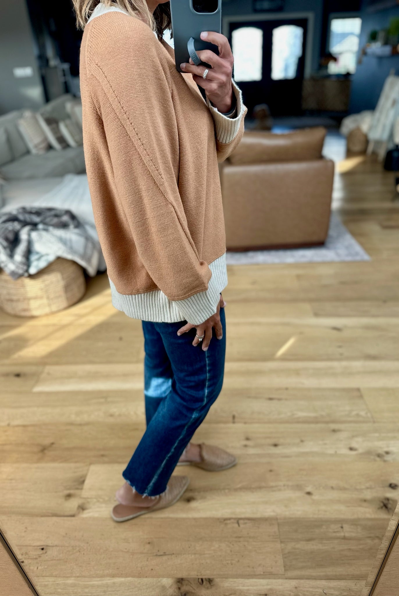 My Favorite Look Colorblock Sweater-Entro-Anna Kaytes Boutique, Women's Fashion Boutique in Grinnell, Iowa