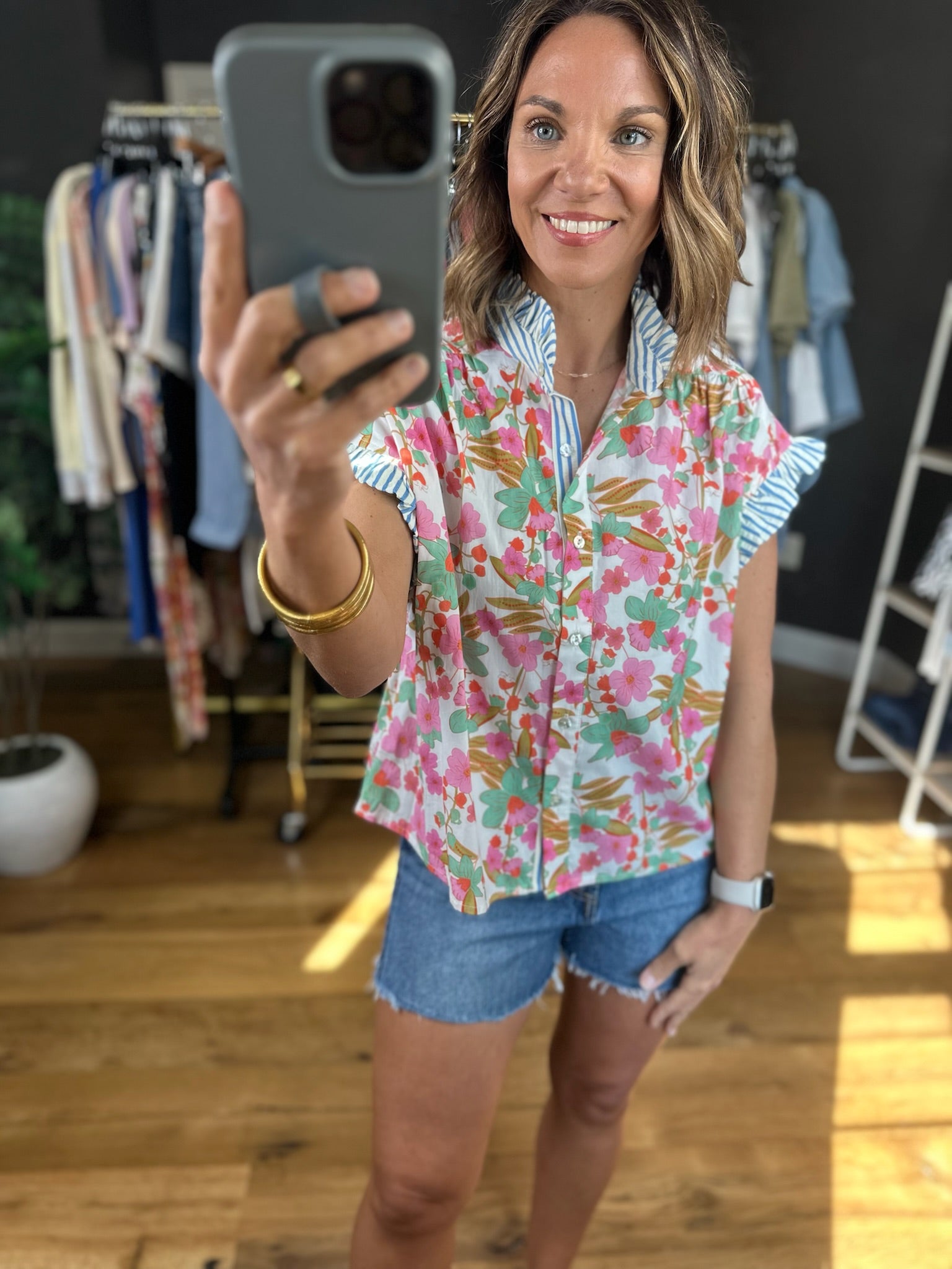 Under Sun Odds Floral Button Top-Short Sleeves-Entro-Anna Kaytes Boutique, Women's Fashion Boutique in Grinnell, Iowa
