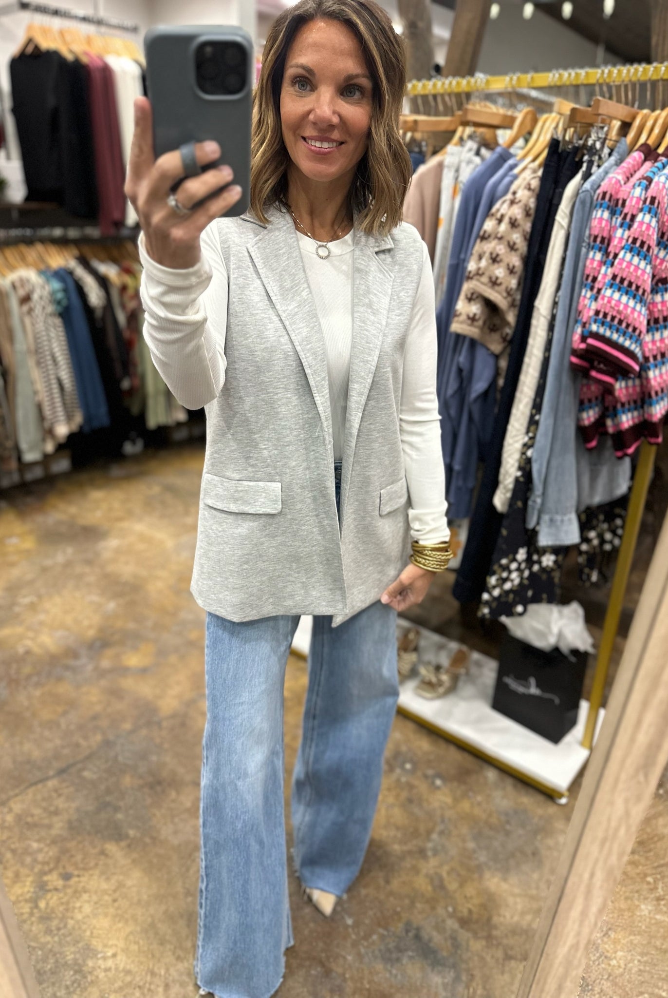 Look Ahead Pocket Vest-Vests-Doe & Rae-Anna Kaytes Boutique, Women's Fashion Boutique in Grinnell, Iowa