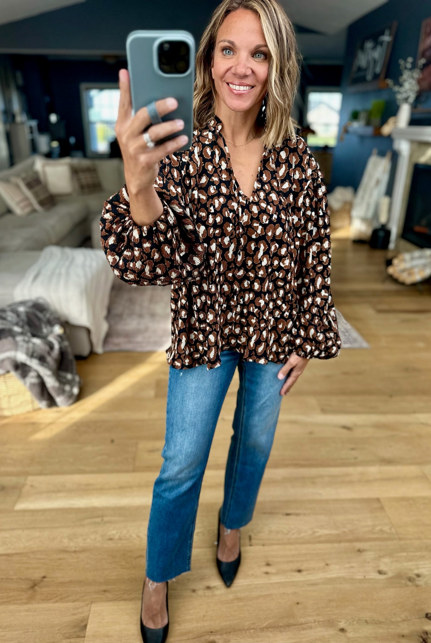 Coming This Way Patterned Pleated Top-Anniewear-Anna Kaytes Boutique, Women's Fashion Boutique in Grinnell, Iowa