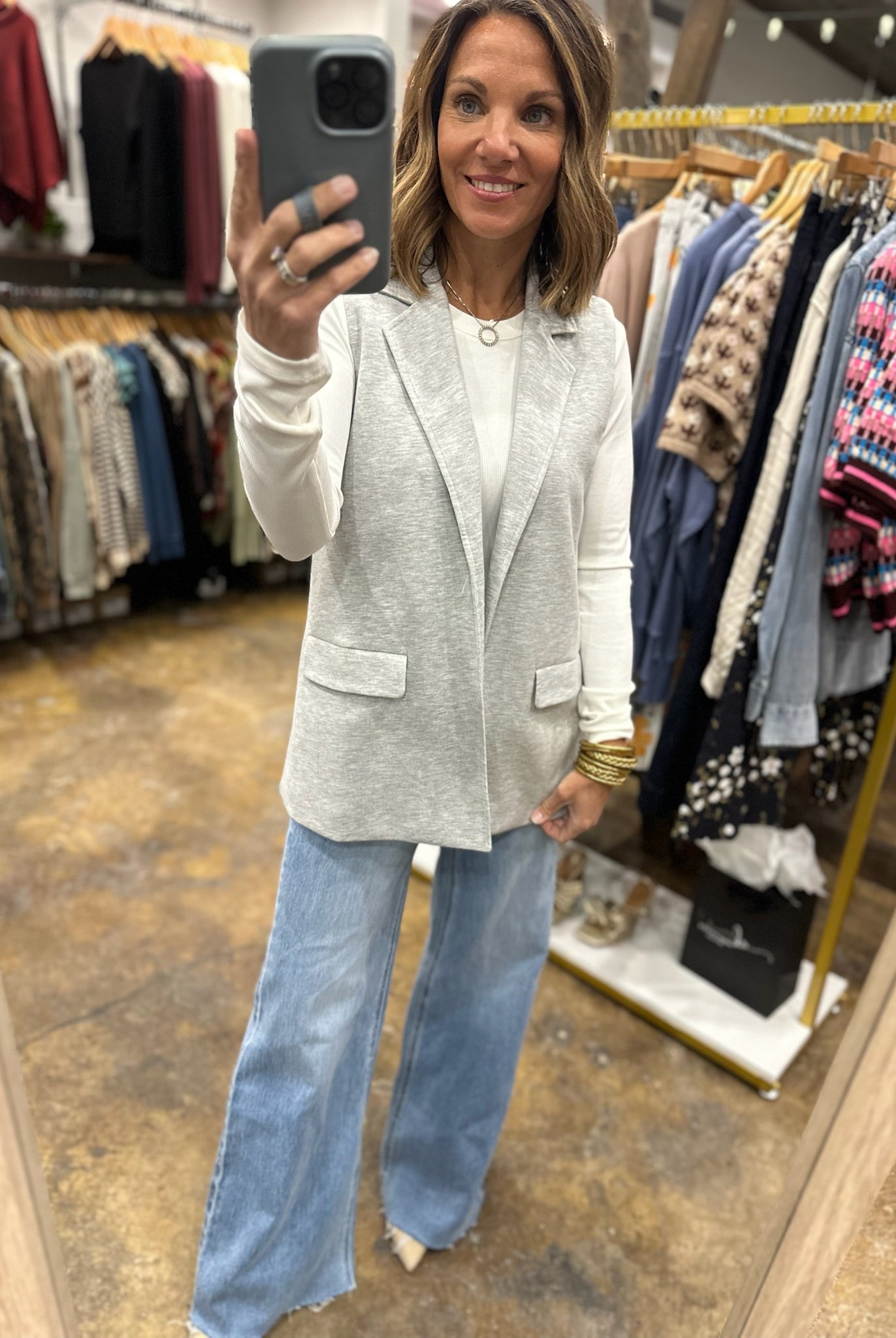 Look Ahead Pocket Vest-Vests-Doe & Rae-Anna Kaytes Boutique, Women's Fashion Boutique in Grinnell, Iowa