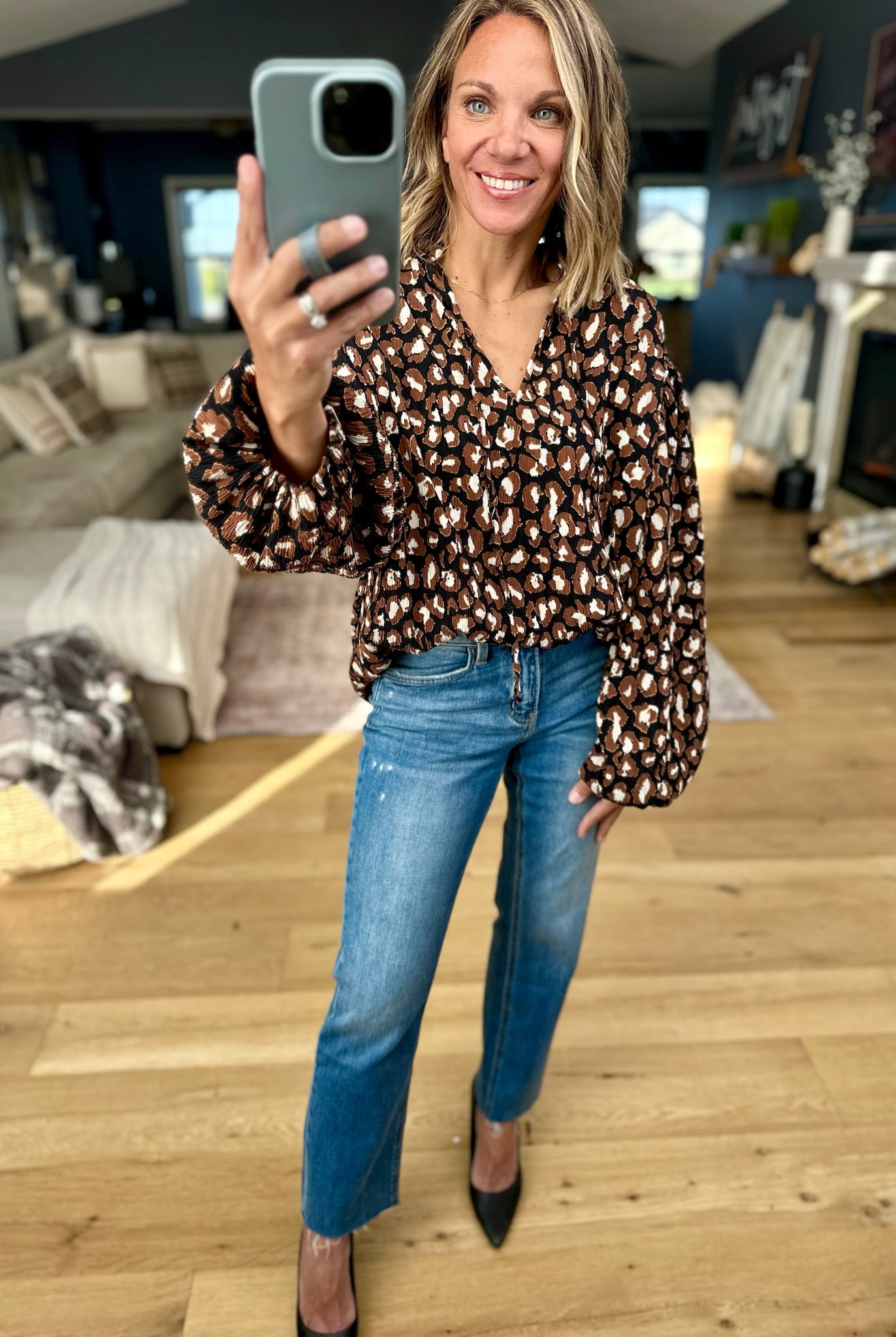 Coming This Way Patterned Pleated Top-Anniewear-Anna Kaytes Boutique, Women's Fashion Boutique in Grinnell, Iowa