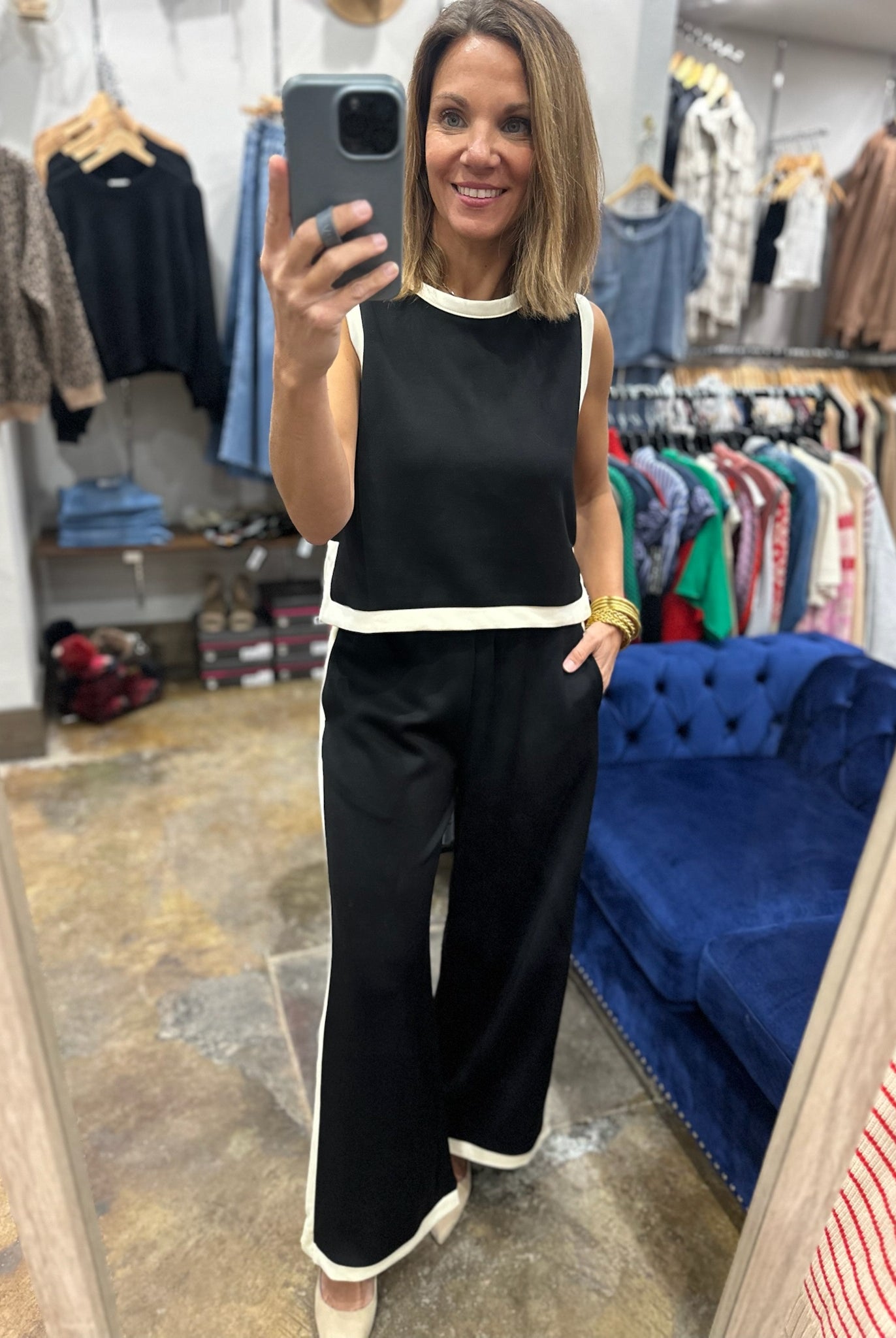 On The Way Two-Piece Set-Two Piece Set-Entro-Anna Kaytes Boutique, Women's Fashion Boutique in Grinnell, Iowa