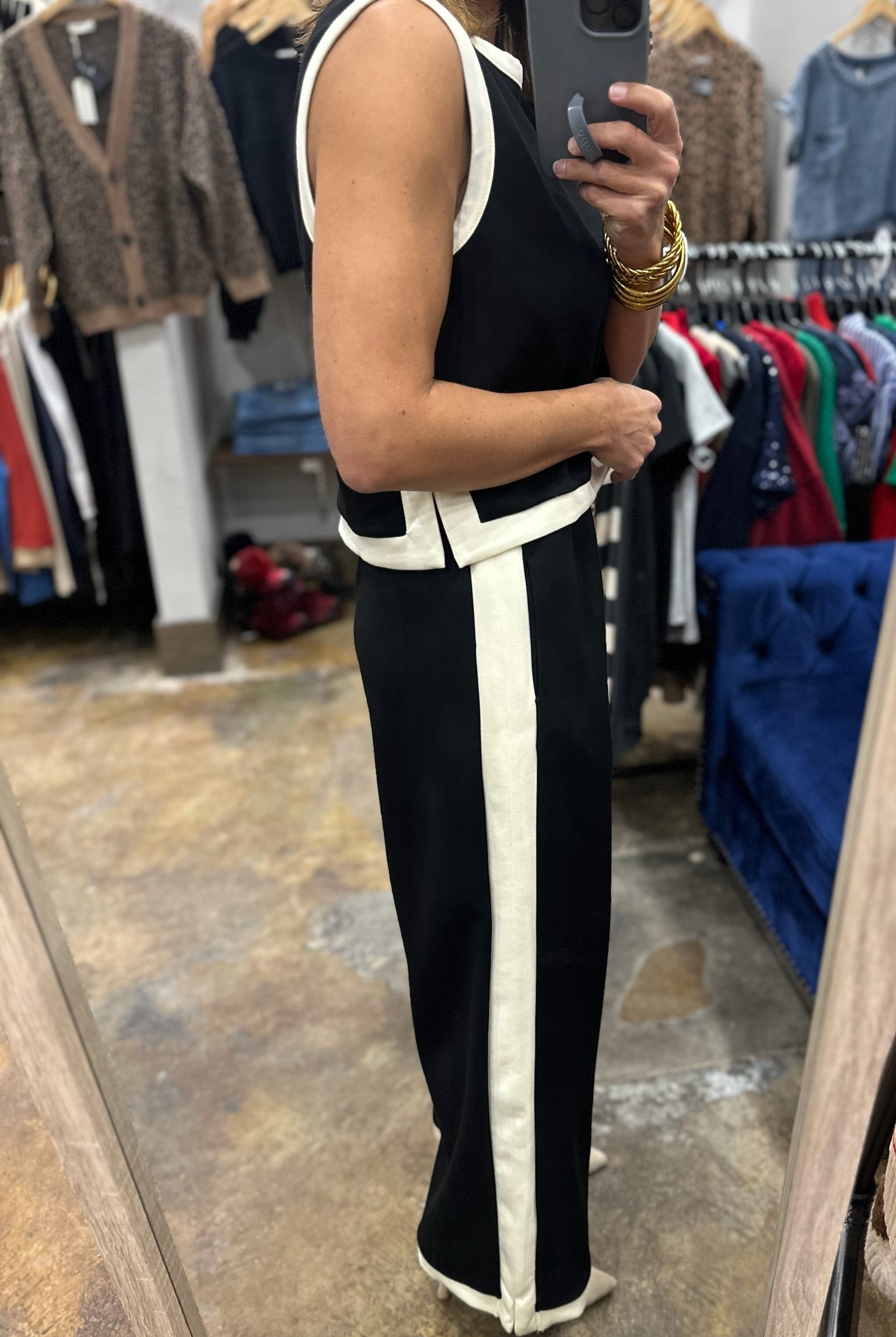 On The Way Two-Piece Set-Two Piece Set-Entro-Anna Kaytes Boutique, Women's Fashion Boutique in Grinnell, Iowa