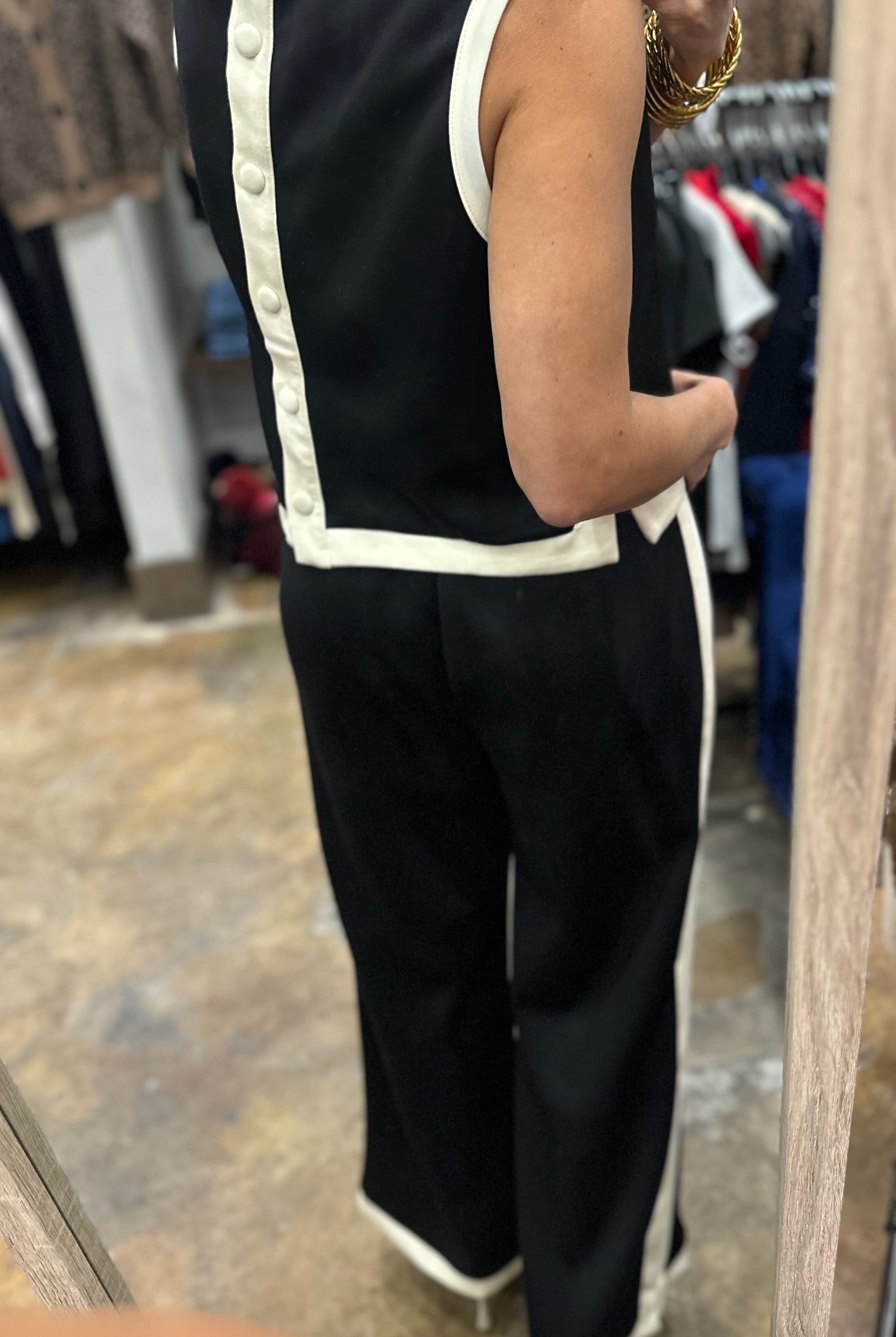 On The Way Two-Piece Set-Two Piece Set-Entro-Anna Kaytes Boutique, Women's Fashion Boutique in Grinnell, Iowa