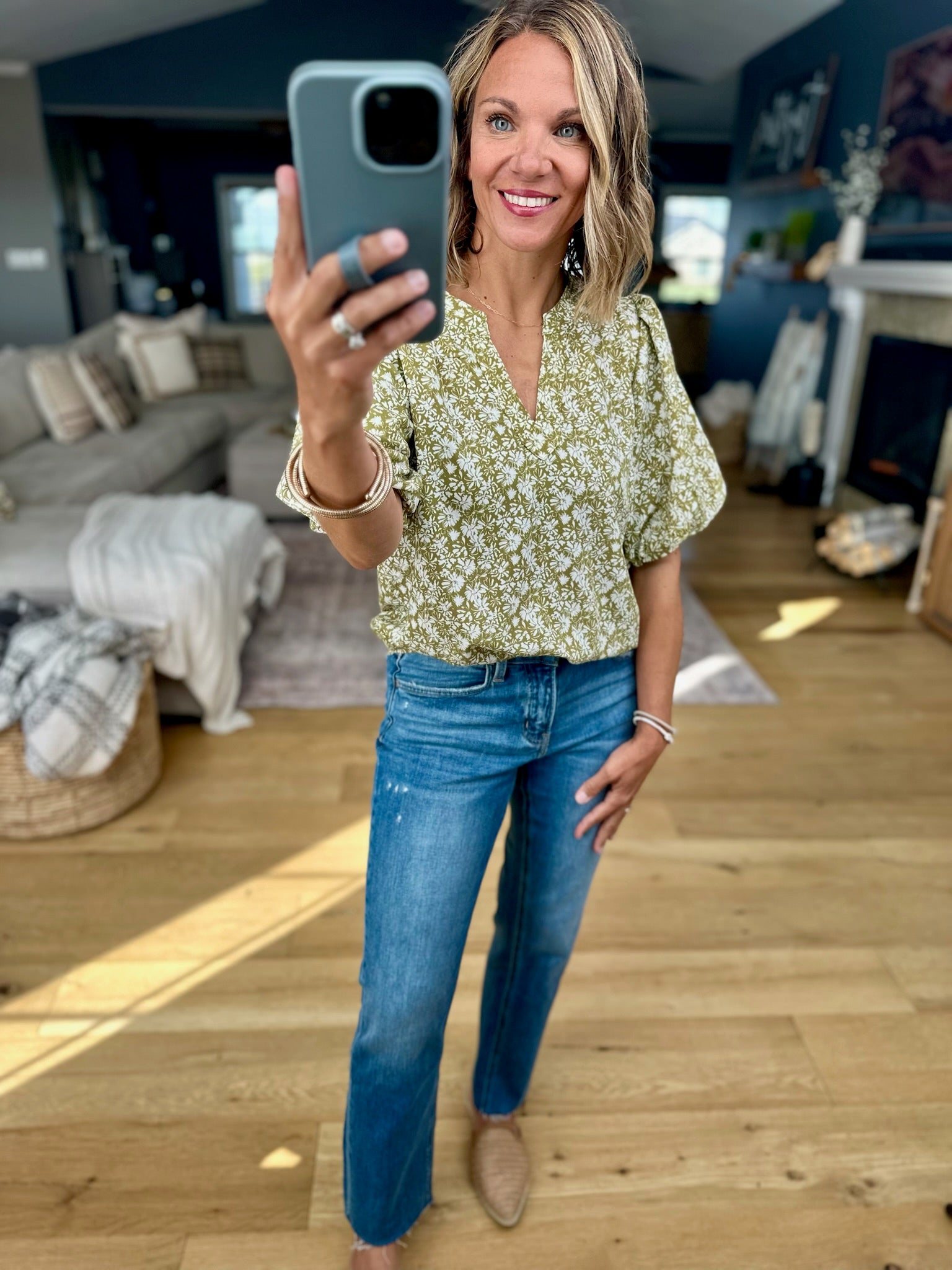 Warmth Of Wildflowers Floral Top-Anniewear-Anna Kaytes Boutique, Women's Fashion Boutique in Grinnell, Iowa