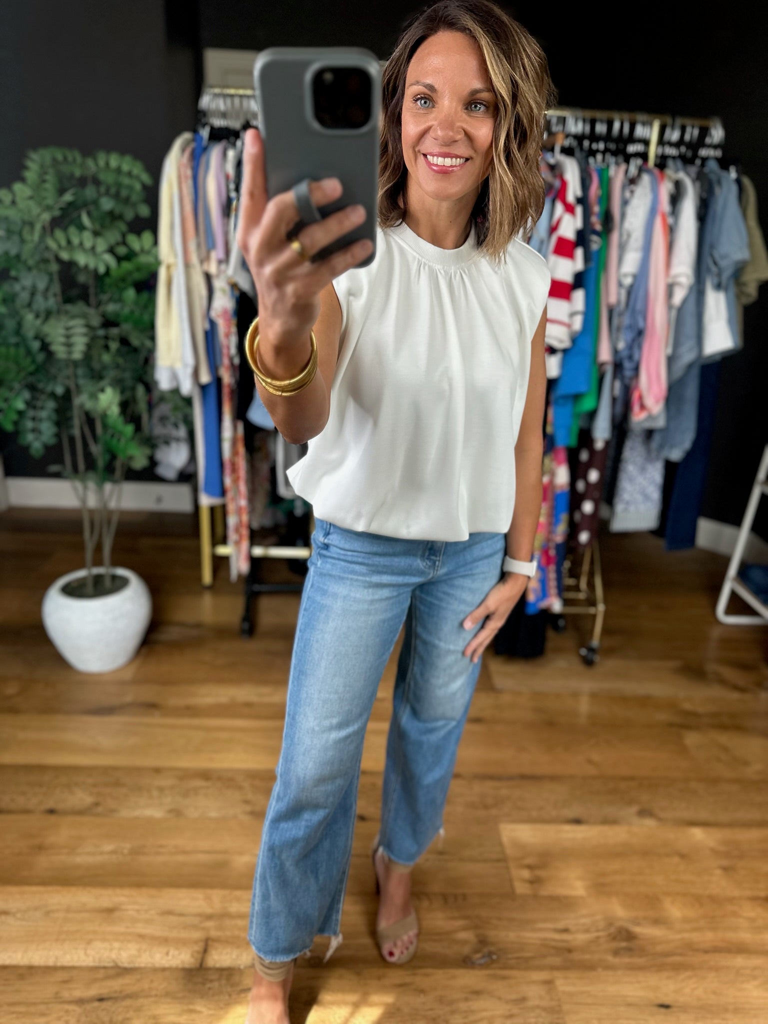 Aside From You Bubble-Hem Top-Short Sleeves-Entro-Anna Kaytes Boutique, Women's Fashion Boutique in Grinnell, Iowa