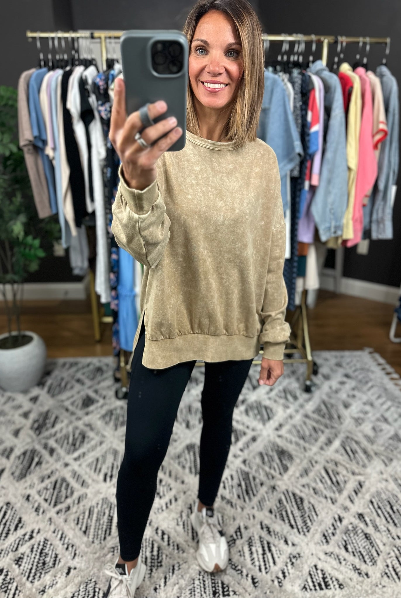 Right Away Washed Crew Sweatshirt-sweaters-Blu Pepper-Anna Kaytes Boutique, Women's Fashion Boutique in Grinnell, Iowa