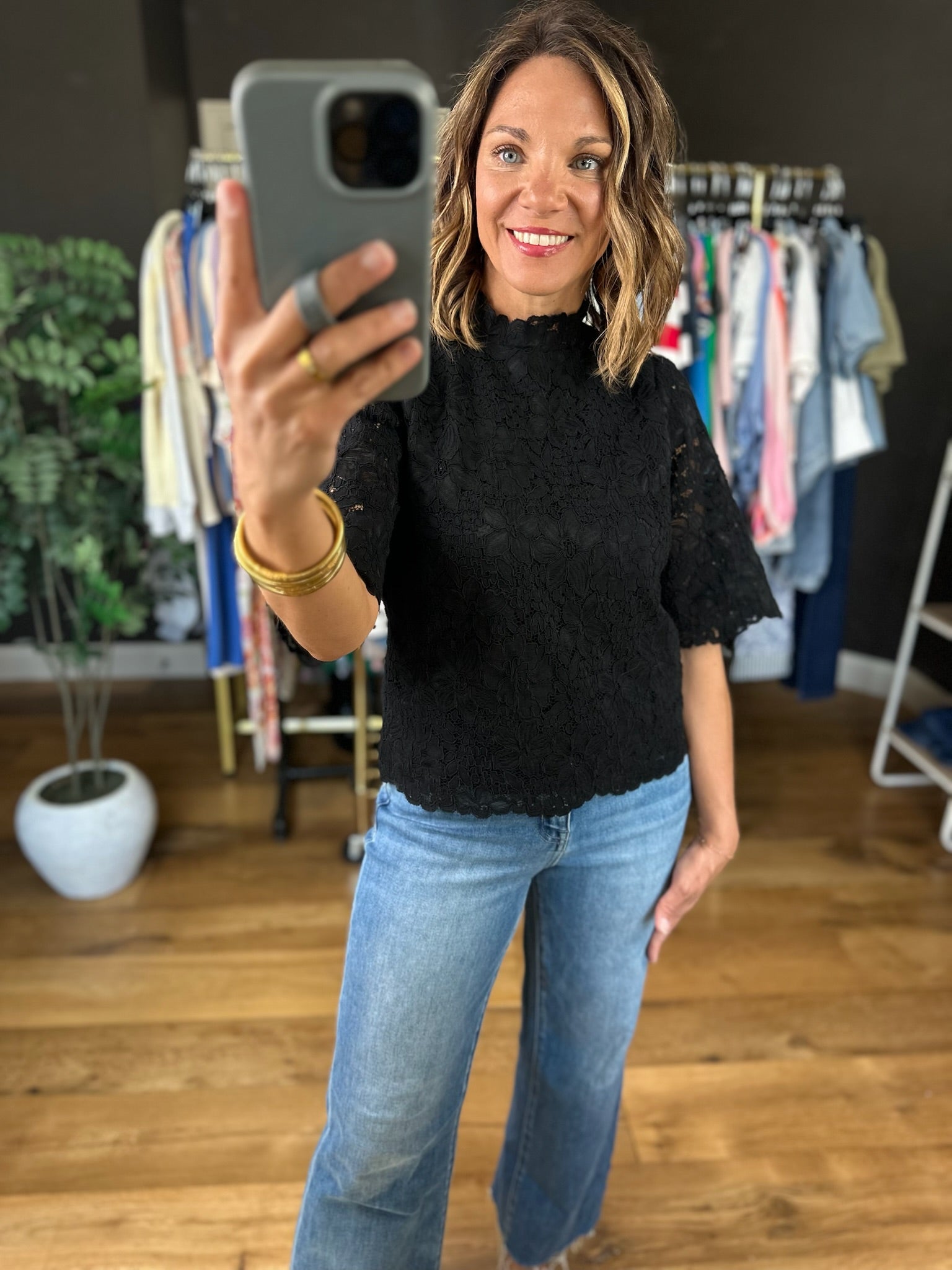 Thoughts For You Lace Top-Short Sleeves-Doe & Rae-Anna Kaytes Boutique, Women's Fashion Boutique in Grinnell, Iowa