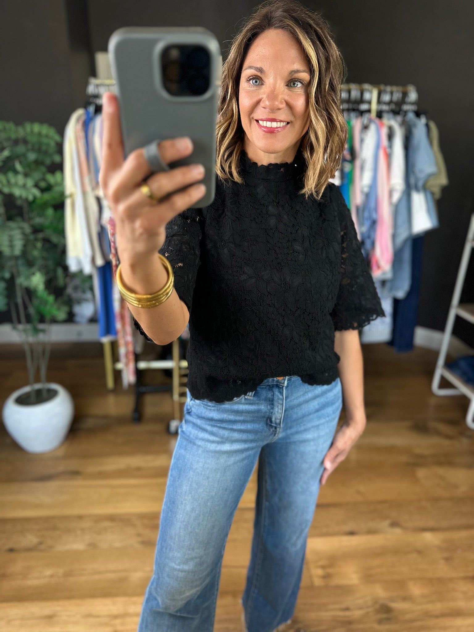 Thoughts For You Lace Top-Short Sleeves-Doe & Rae-Anna Kaytes Boutique, Women's Fashion Boutique in Grinnell, Iowa