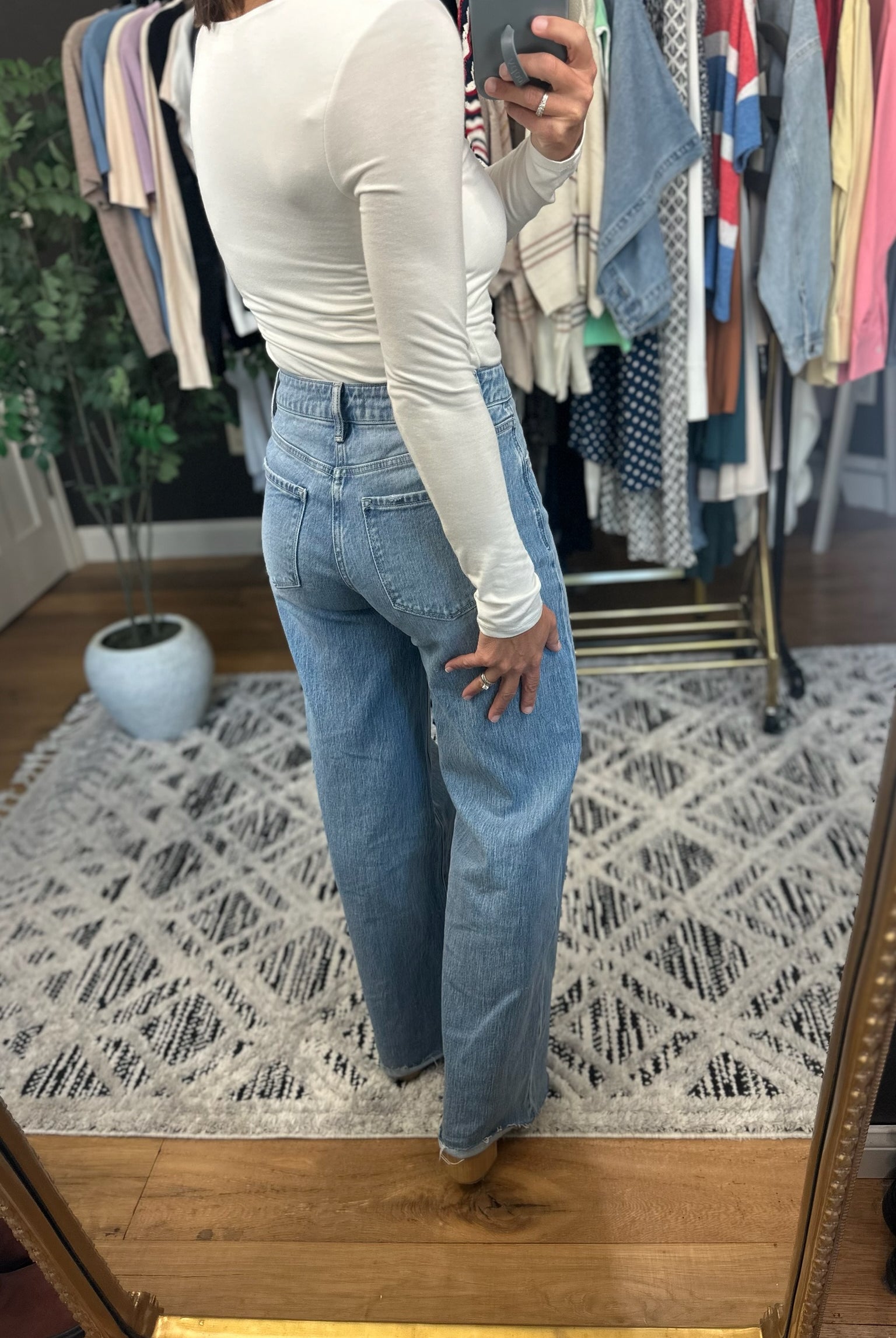 The Sage Double-Lined V-Neck Long Sleeve-Long Sleeves-Wasabi & Mint-Anna Kaytes Boutique, Women's Fashion Boutique in Grinnell, Iowa