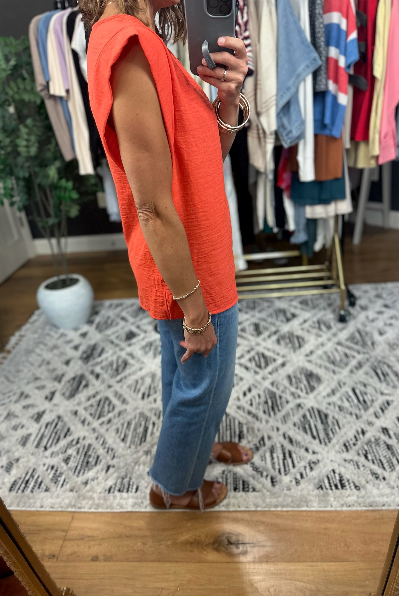 In The Right Place Drop-Shoulder Top-Short Sleeves-Les Amis-Anna Kaytes Boutique, Women's Fashion Boutique in Grinnell, Iowa