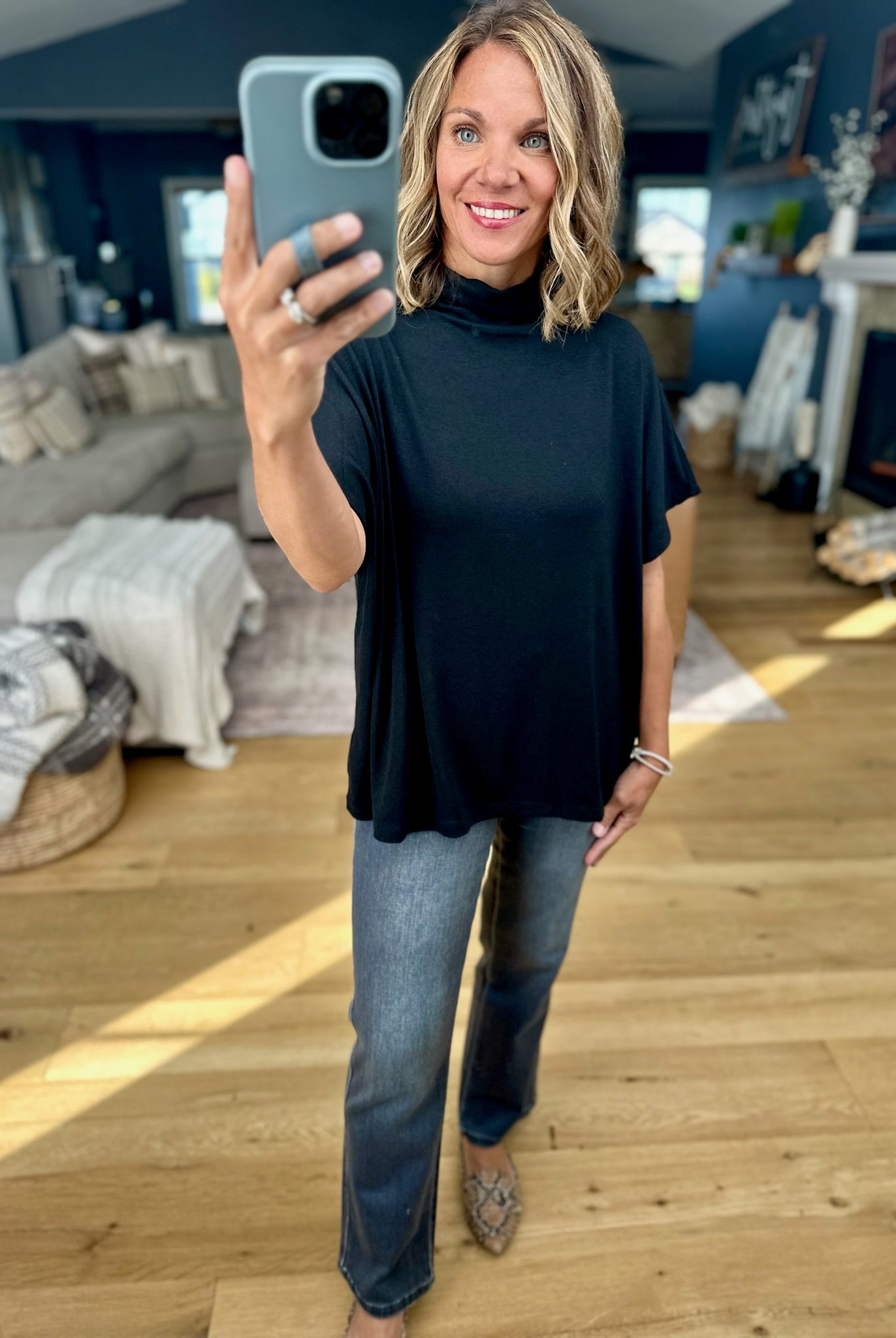All The Possibilities Mock-Neck Top-Entro-Anna Kaytes Boutique, Women's Fashion Boutique in Grinnell, Iowa