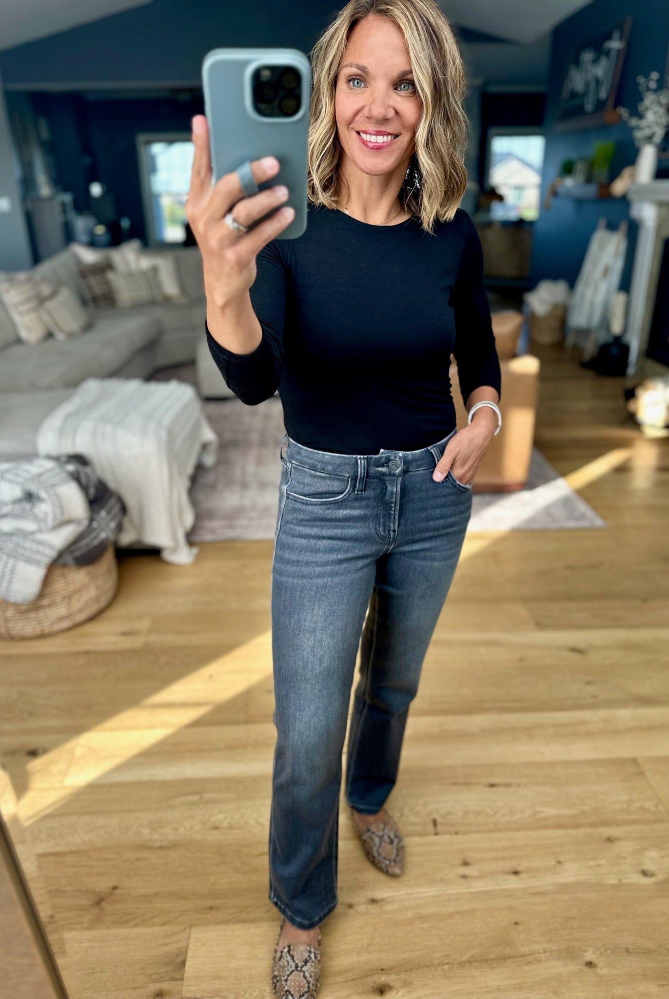 The Stasia Mid-Rise Ankle Straight Denim-Vervet-Anna Kaytes Boutique, Women's Fashion Boutique in Grinnell, Iowa