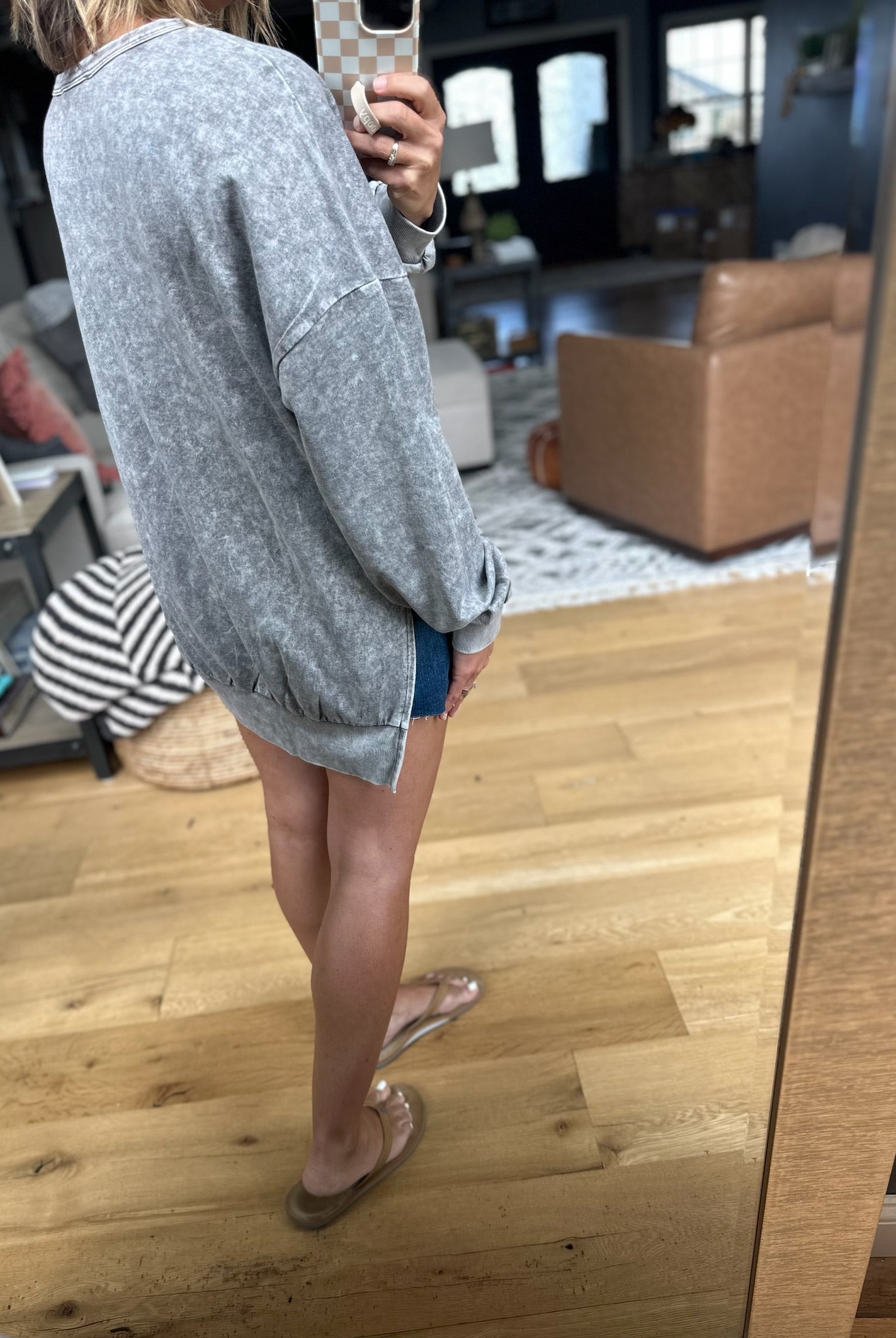 Right Away Washed Crew Sweatshirt-Blu Pepper-Anna Kaytes Boutique, Women's Fashion Boutique in Grinnell, Iowa