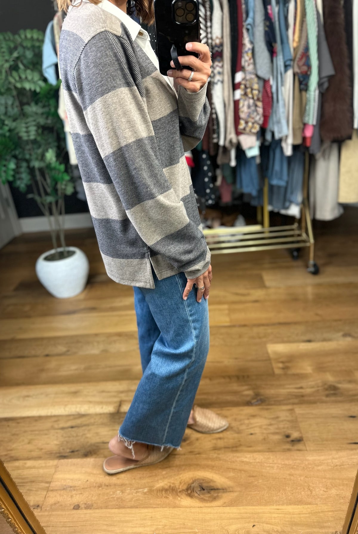 Asking Questions Collared Pullover-Long Sleeves-Thread & Supply-Anna Kaytes Boutique, Women's Fashion Boutique in Grinnell, Iowa