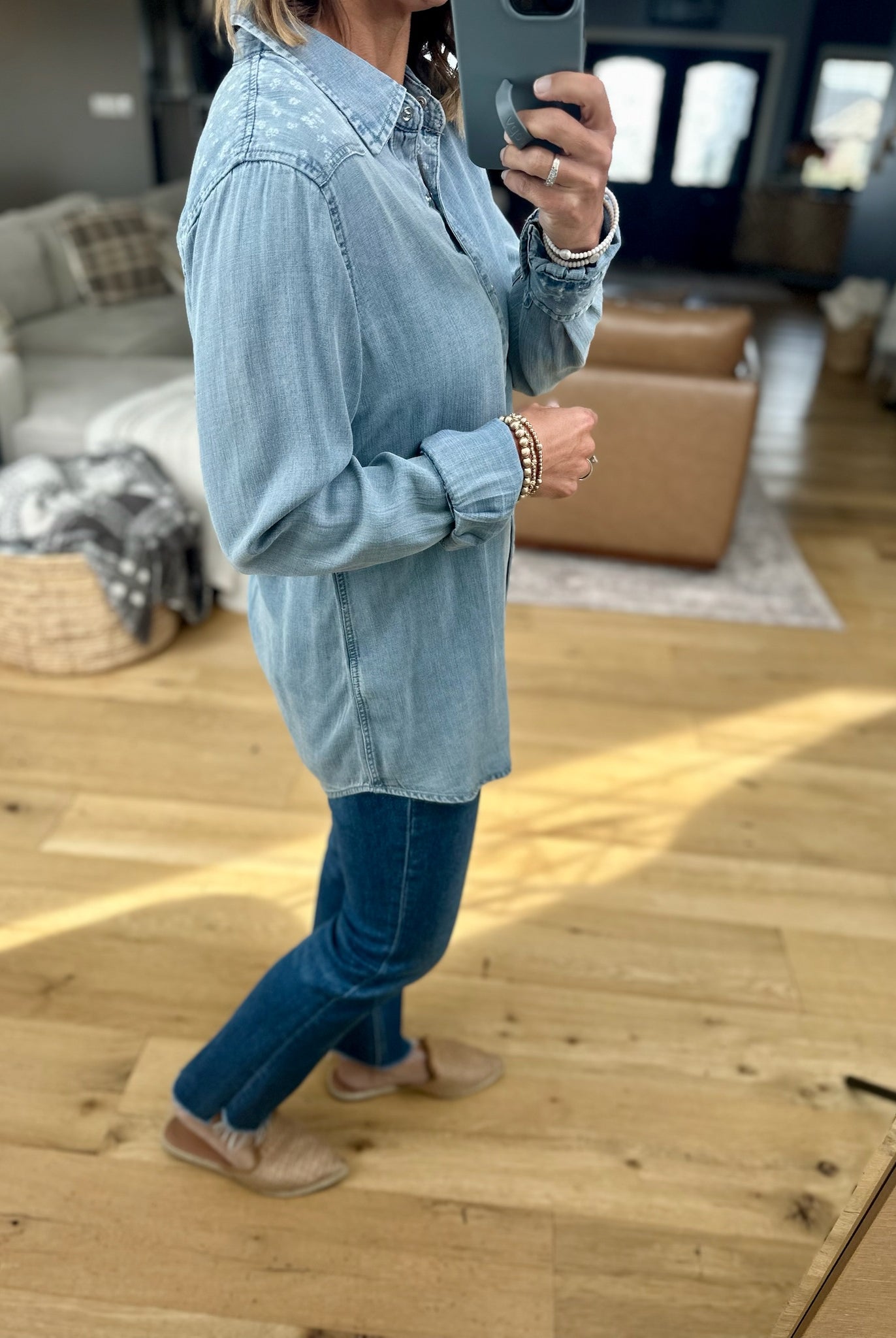 **Easy Days Tencel Button-Down-Thread & Supply-Anna Kaytes Boutique, Women's Fashion Boutique in Grinnell, Iowa
