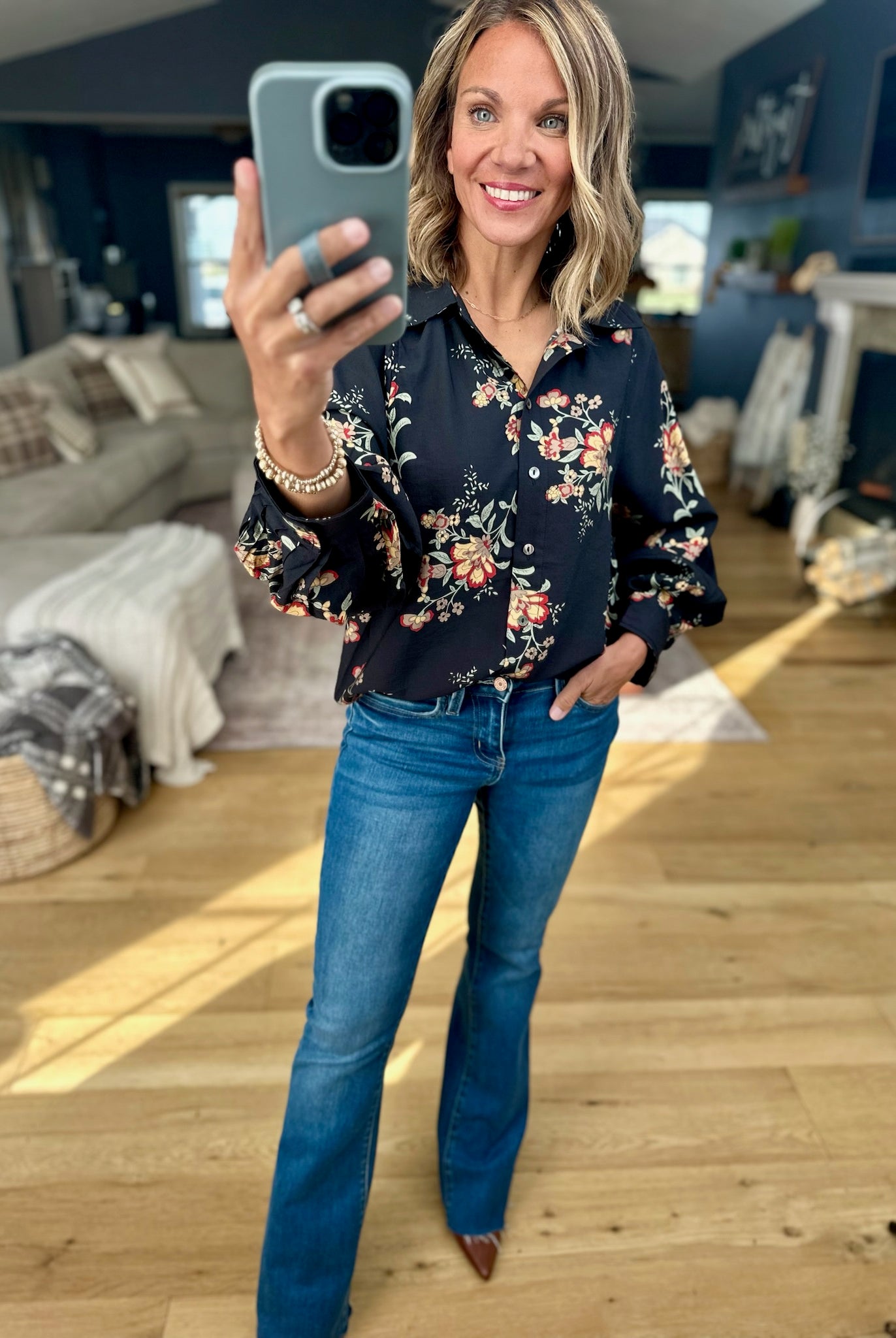 Moonlight Flowers Button-Down Top-Entro-Anna Kaytes Boutique, Women's Fashion Boutique in Grinnell, Iowa