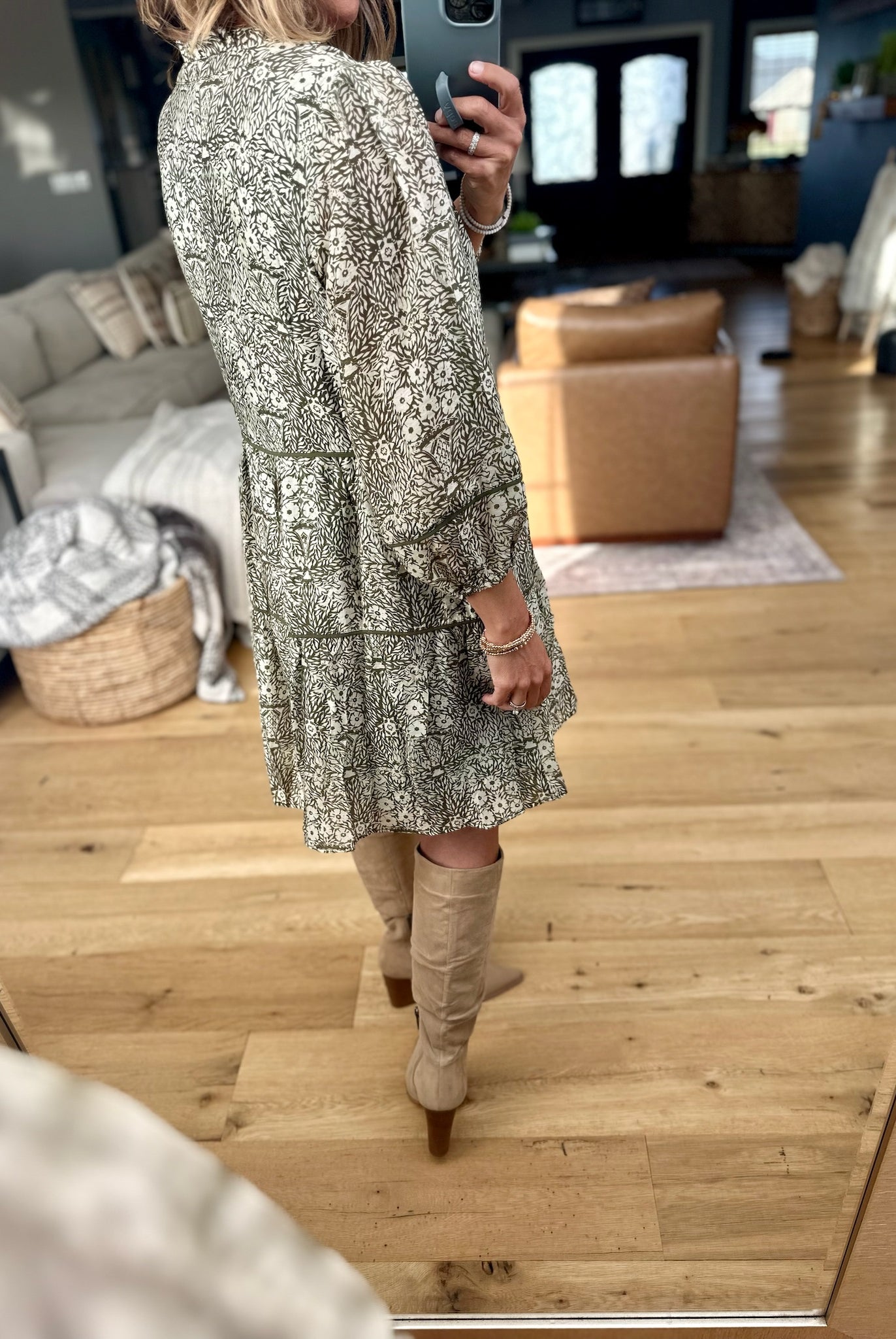 Trusting Fall Floral Dress-Skies Are Blue-Anna Kaytes Boutique, Women's Fashion Boutique in Grinnell, Iowa