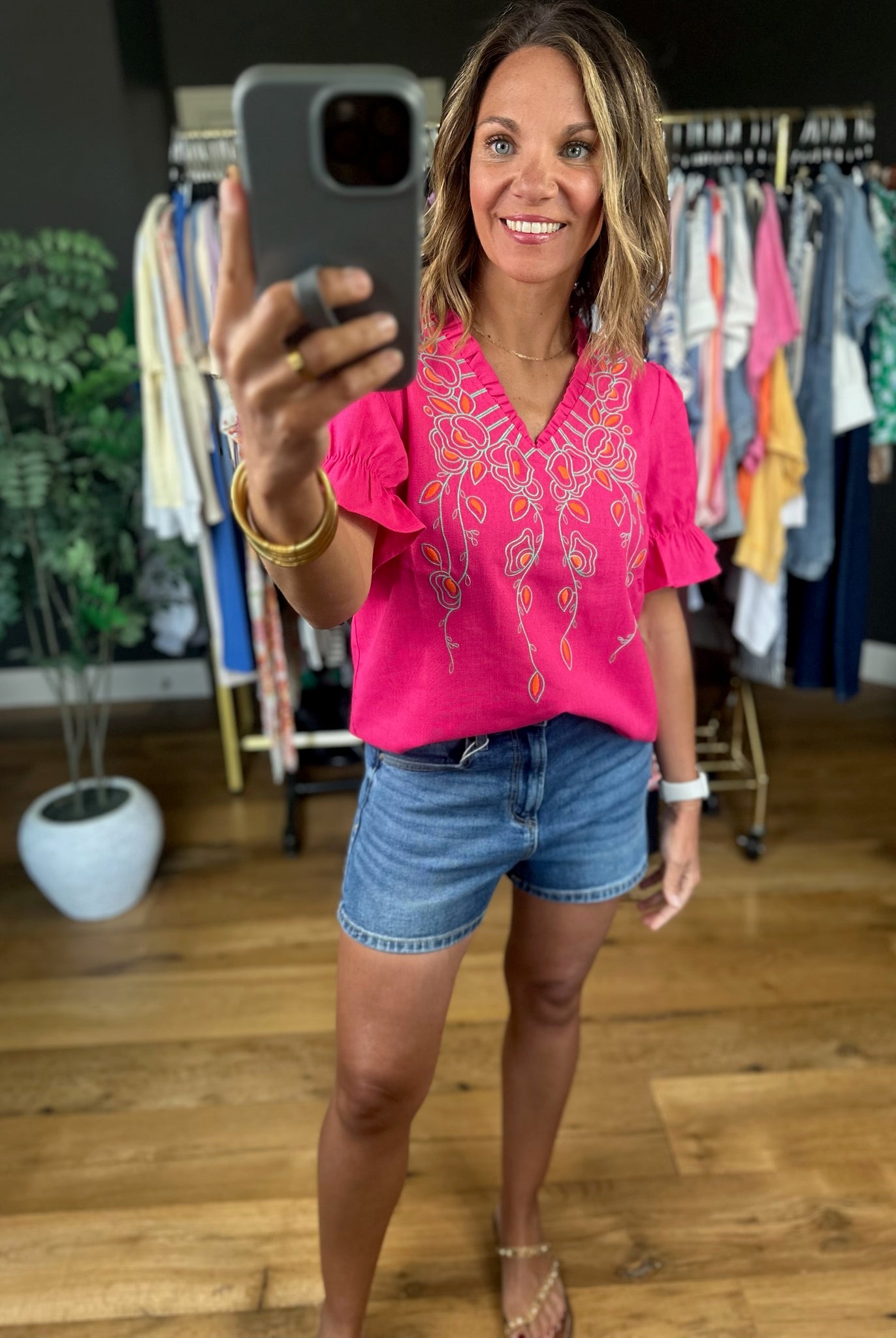 Make Things Special Embroidered Top-Short Sleeves-voy-Anna Kaytes Boutique, Women's Fashion Boutique in Grinnell, Iowa