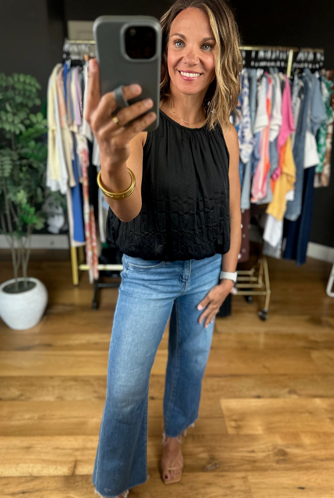 Stand My Ground Bubble-Hem Top-Sleeveless-ee:some-Anna Kaytes Boutique, Women's Fashion Boutique in Grinnell, Iowa