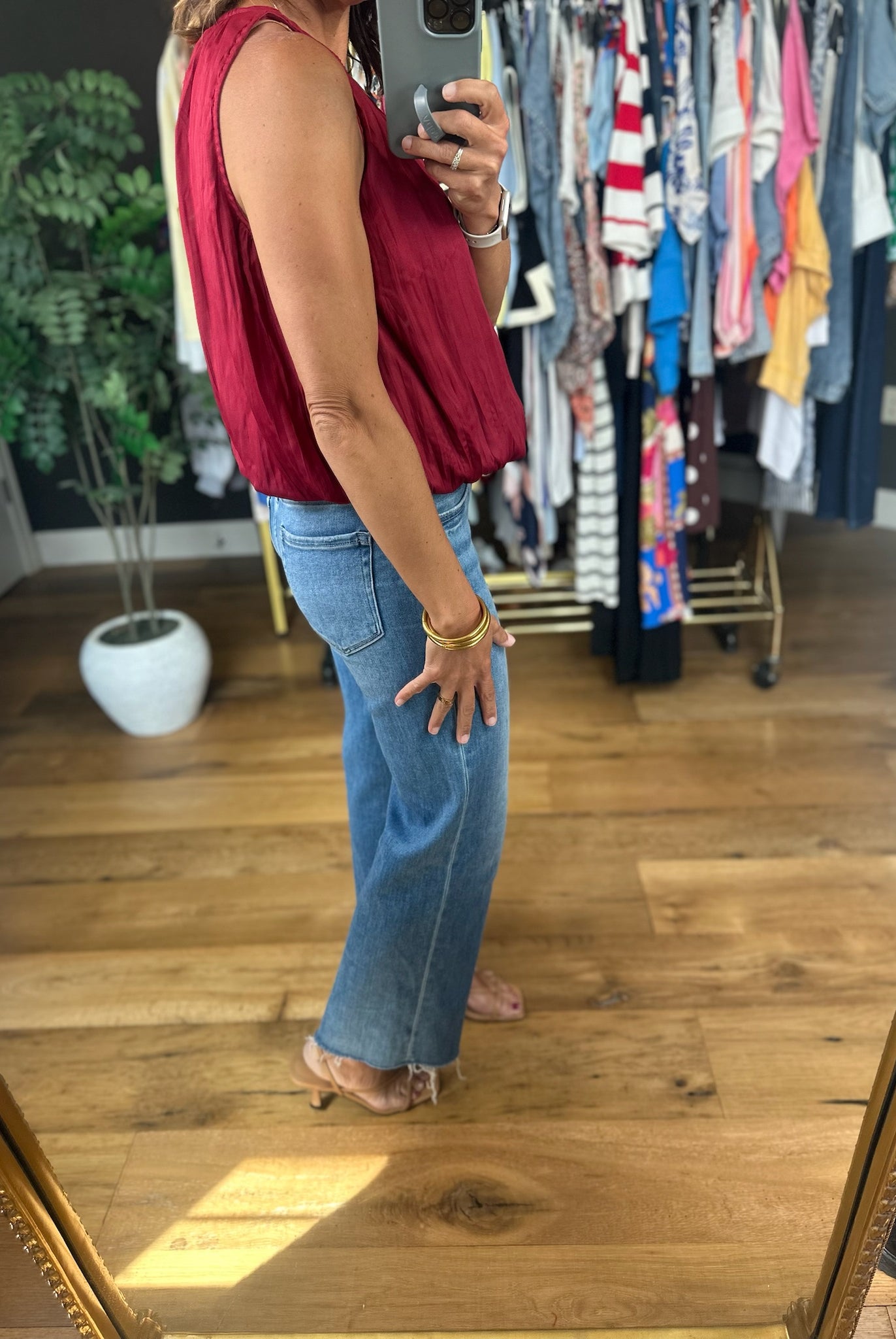 Stand My Ground Bubble-Hem Top-Sleeveless-ee:some-Anna Kaytes Boutique, Women's Fashion Boutique in Grinnell, Iowa