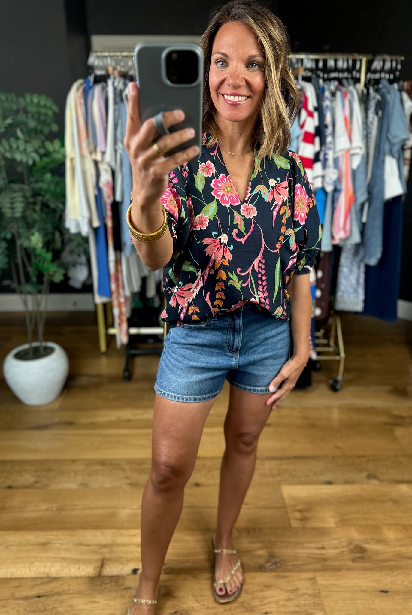 Stepping Away Floral Top-Short Sleeves-THML-Anna Kaytes Boutique, Women's Fashion Boutique in Grinnell, Iowa